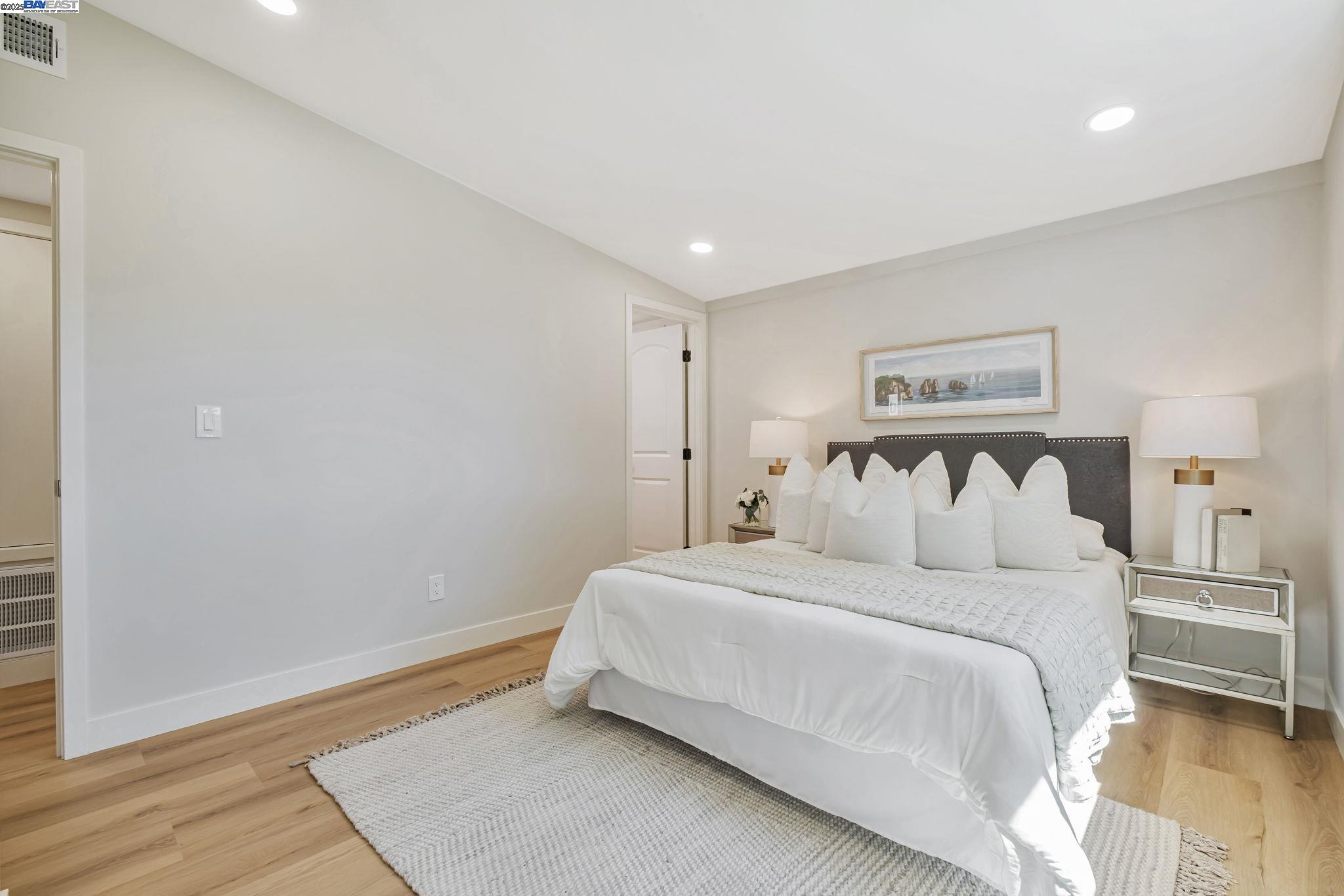 Detail Gallery Image 18 of 29 For 4715 Dogwood, Fremont,  CA 94536 - 3 Beds | 2 Baths