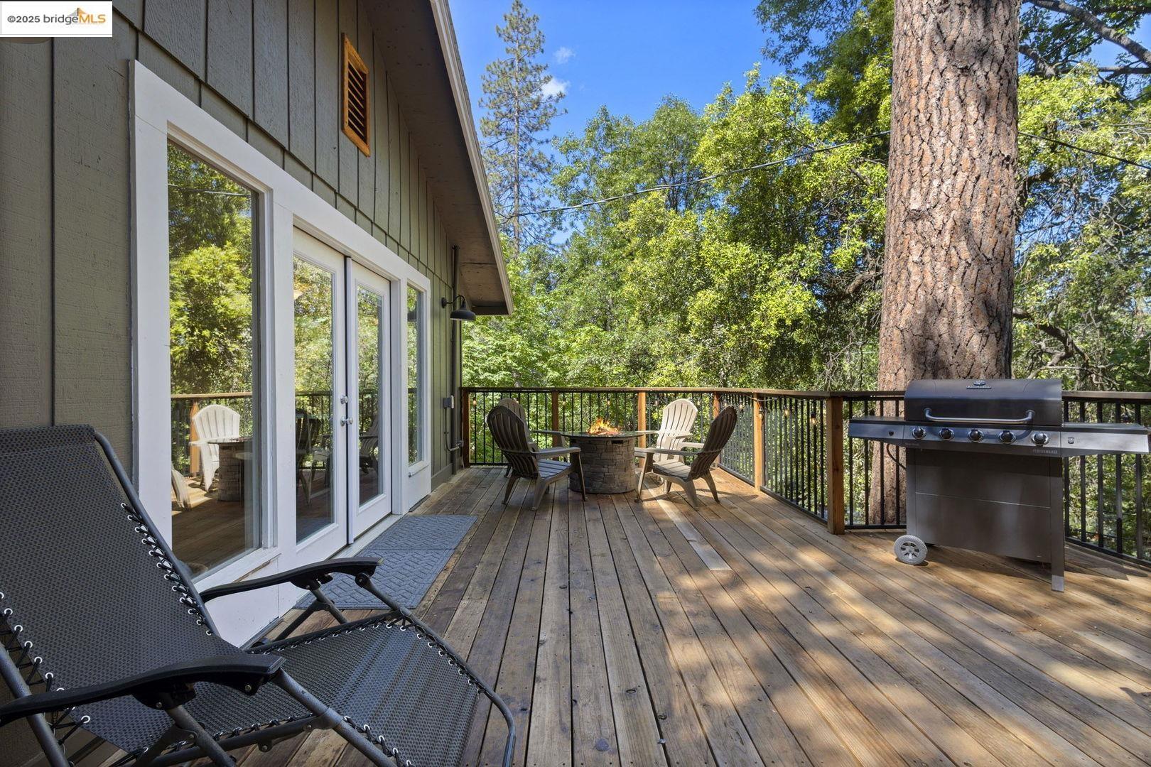 Detail Gallery Image 6 of 49 For 23565 Lakewood Dr, Twain Harte,  CA 95383 - 3 Beds | 2 Baths