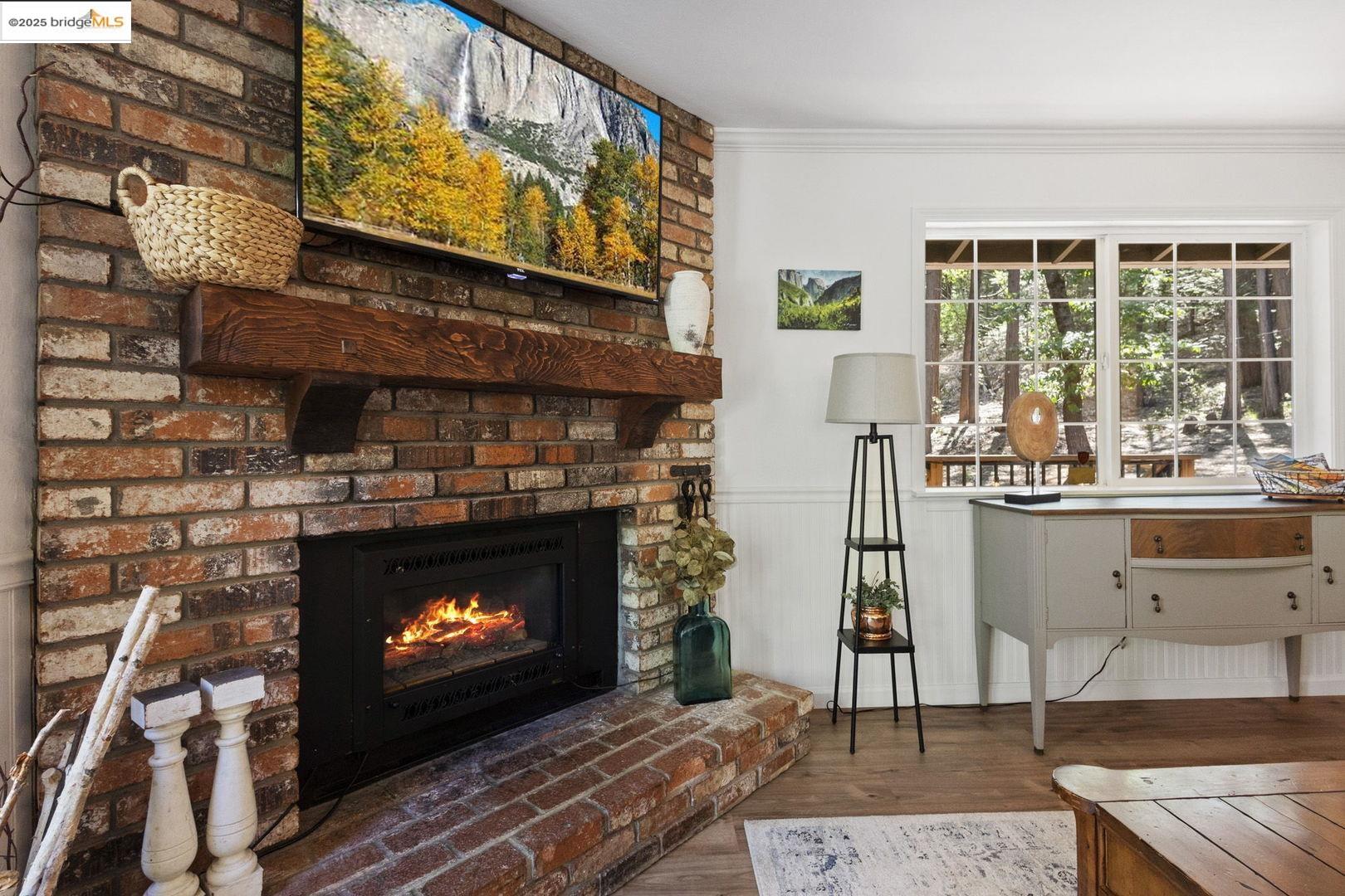 Detail Gallery Image 5 of 49 For 23565 Lakewood Dr, Twain Harte,  CA 95383 - 3 Beds | 2 Baths
