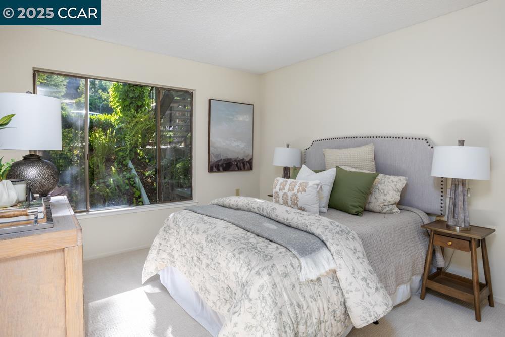 Detail Gallery Image 13 of 29 For 1349 Running Springs Rd #4,  Walnut Creek,  CA 94595 - 2 Beds | 1 Baths