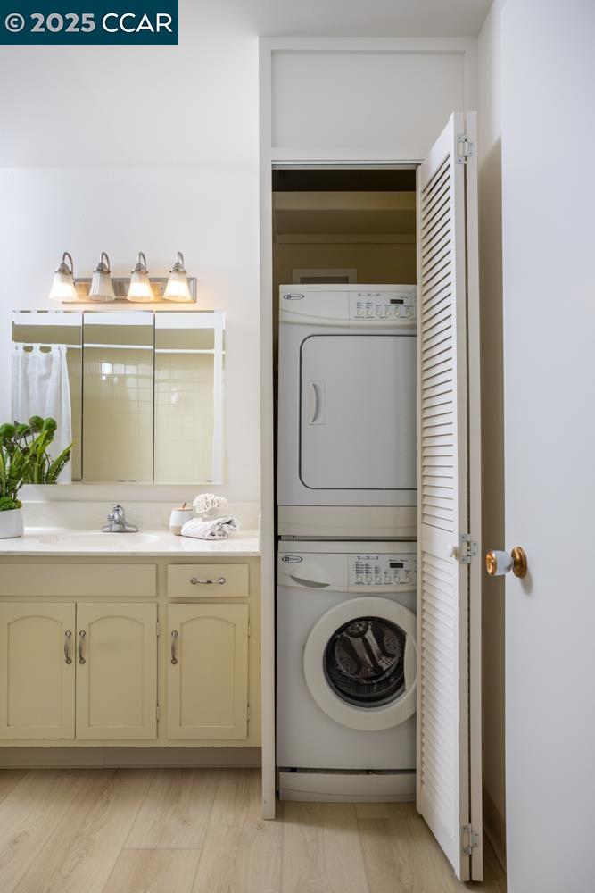 Detail Gallery Image 15 of 29 For 1349 Running Springs Rd #4,  Walnut Creek,  CA 94595 - 2 Beds | 1 Baths