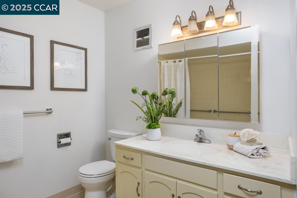 Detail Gallery Image 16 of 29 For 1349 Running Springs Rd #4,  Walnut Creek,  CA 94595 - 2 Beds | 1 Baths