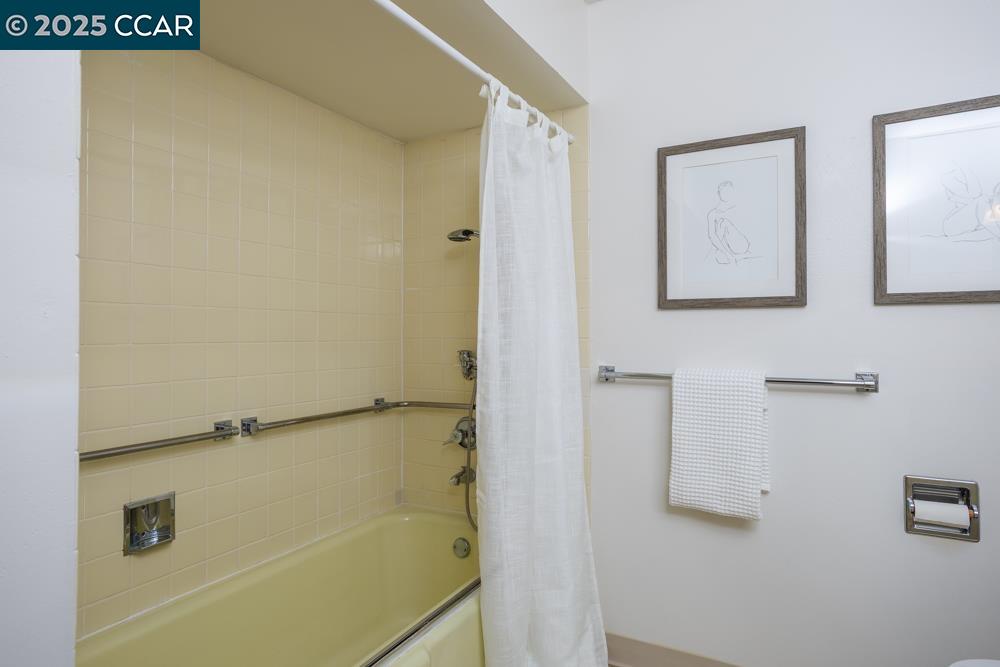 Detail Gallery Image 17 of 29 For 1349 Running Springs Rd #4,  Walnut Creek,  CA 94595 - 2 Beds | 1 Baths