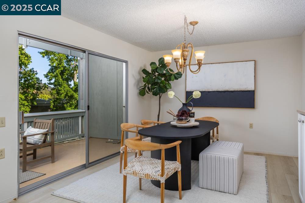 Detail Gallery Image 6 of 29 For 1349 Running Springs Rd #4,  Walnut Creek,  CA 94595 - 2 Beds | 1 Baths
