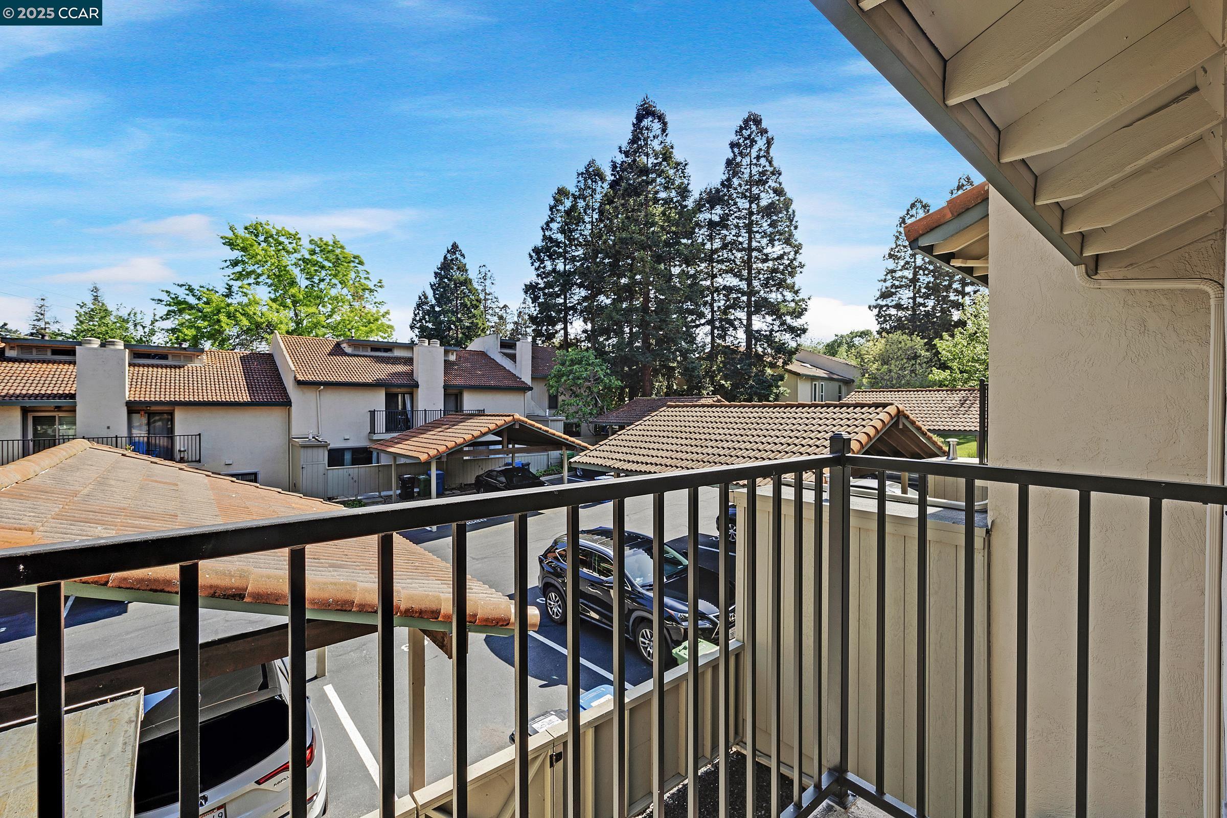 Detail Gallery Image 22 of 41 For 1668 Parkside Dr, Walnut Creek,  CA 94597 - 2 Beds | 2/1 Baths