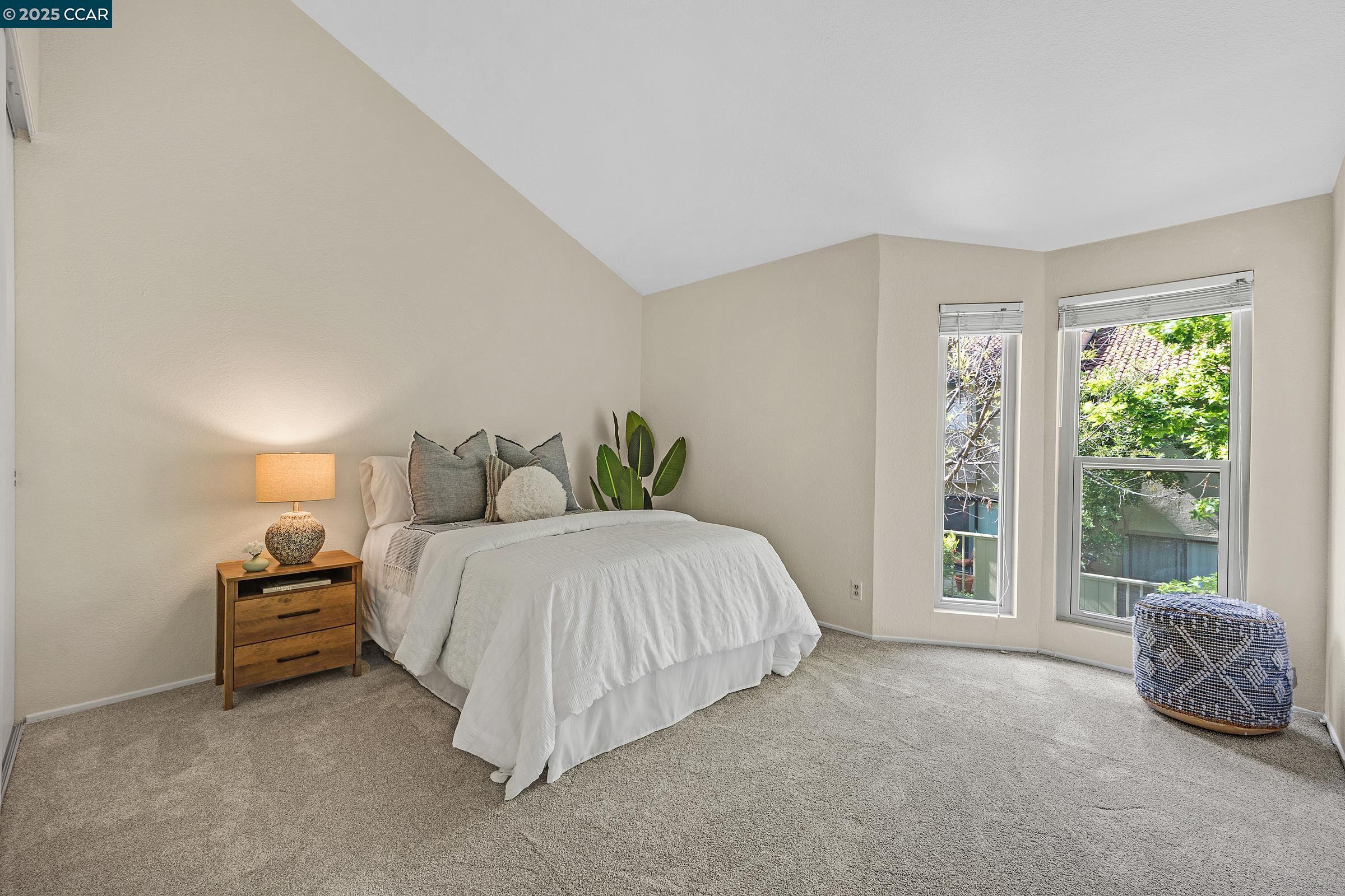 Detail Gallery Image 27 of 41 For 1668 Parkside Dr, Walnut Creek,  CA 94597 - 2 Beds | 2/1 Baths