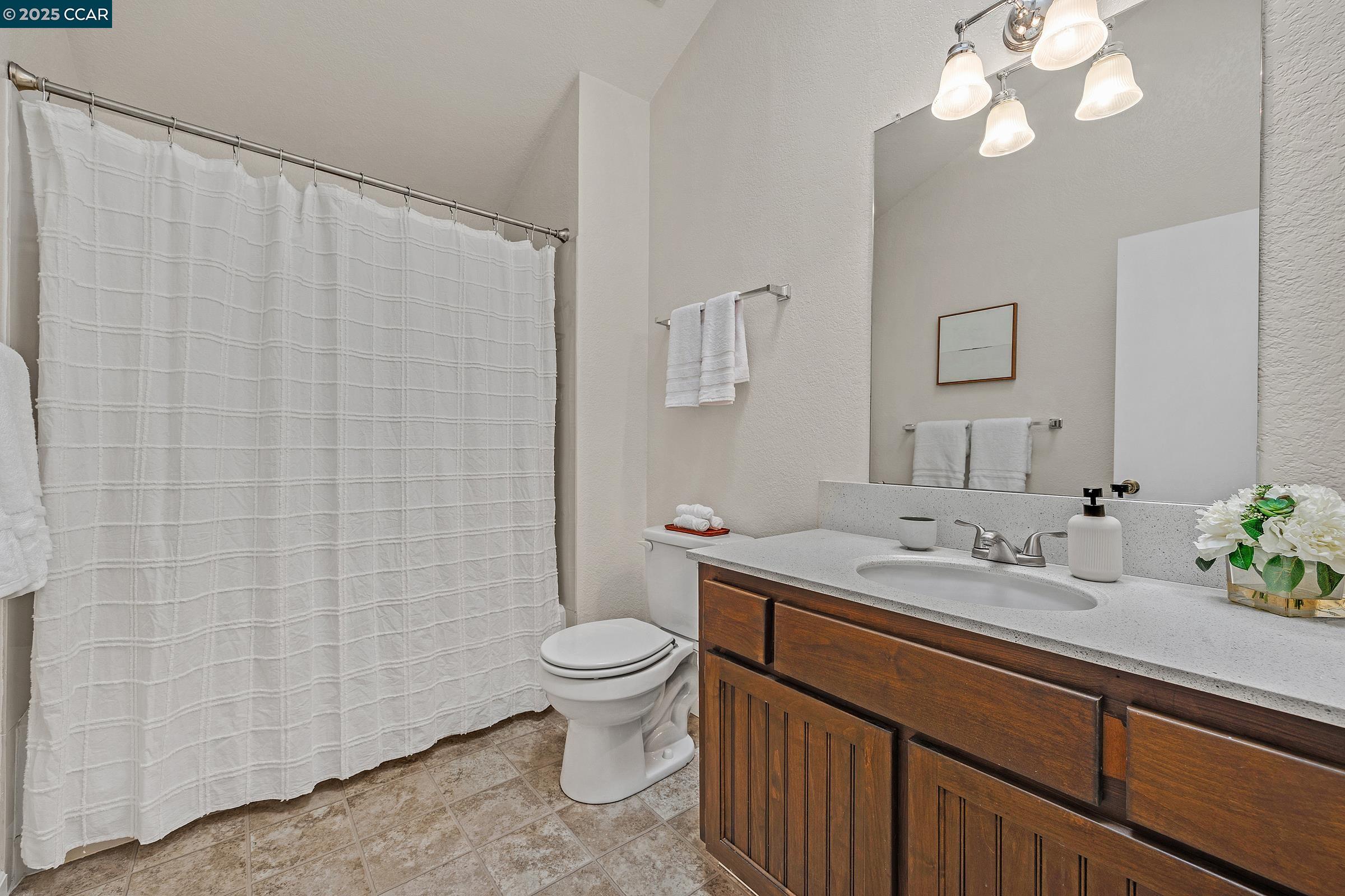 Detail Gallery Image 30 of 41 For 1668 Parkside Dr, Walnut Creek,  CA 94597 - 2 Beds | 2/1 Baths
