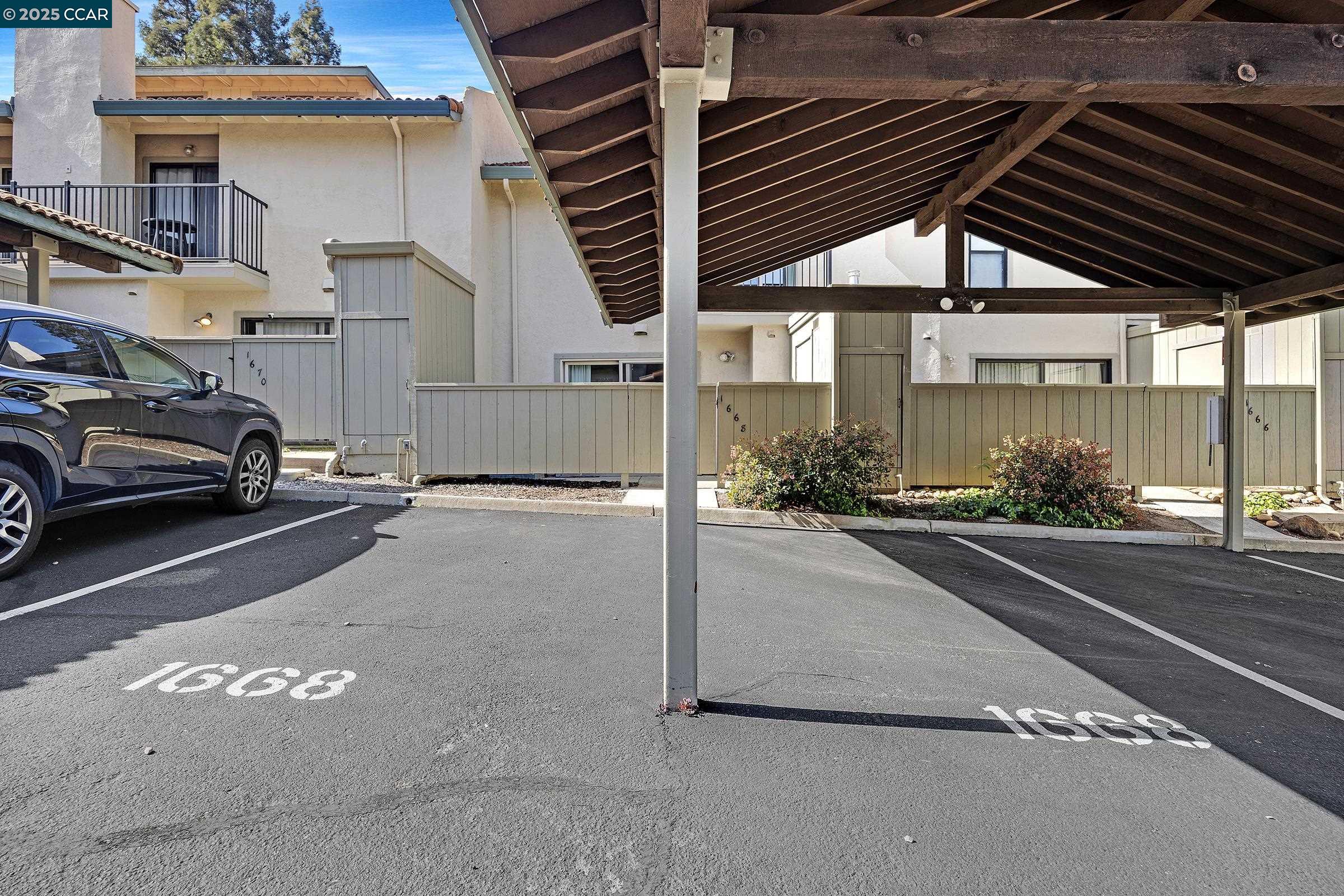 Detail Gallery Image 36 of 41 For 1668 Parkside Dr, Walnut Creek,  CA 94597 - 2 Beds | 2/1 Baths
