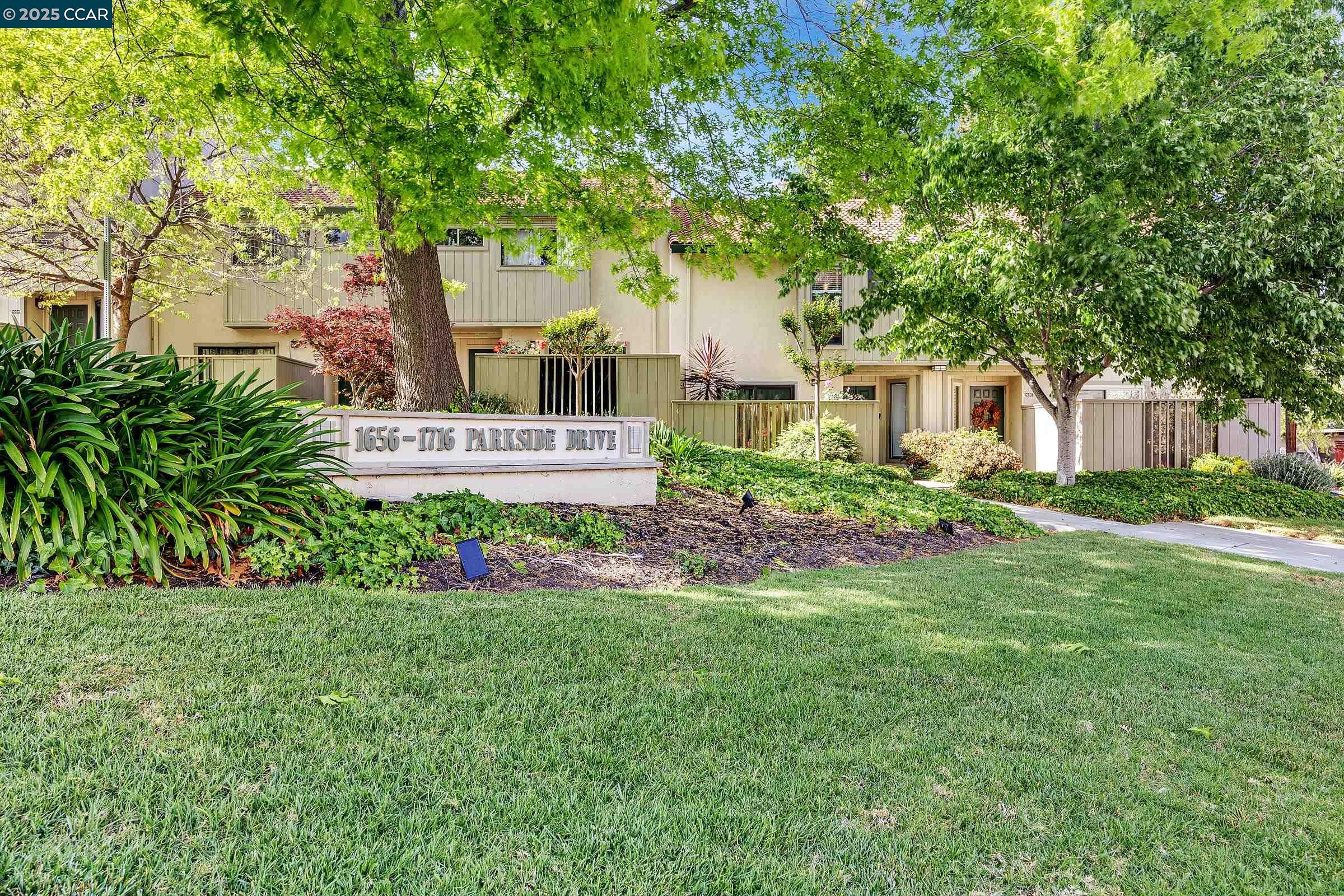 Detail Gallery Image 41 of 41 For 1668 Parkside Dr, Walnut Creek,  CA 94597 - 2 Beds | 2/1 Baths
