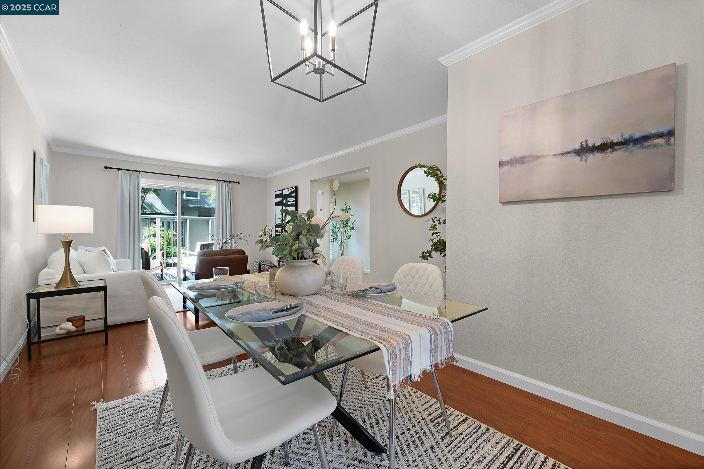 Detail Gallery Image 8 of 41 For 1668 Parkside Dr, Walnut Creek,  CA 94597 - 2 Beds | 2/1 Baths