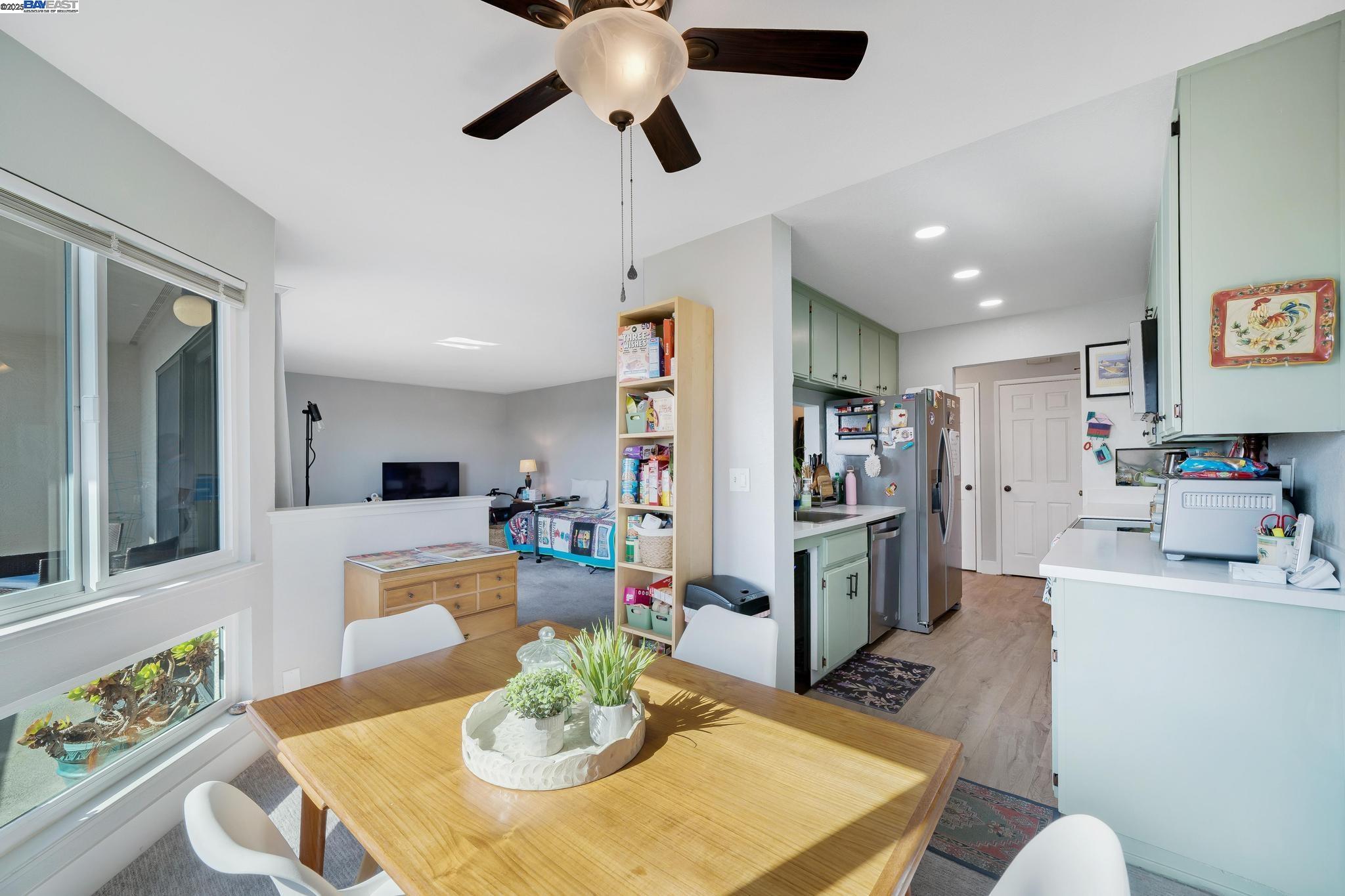 Photo #12: 41105478 Listing: Photo #12