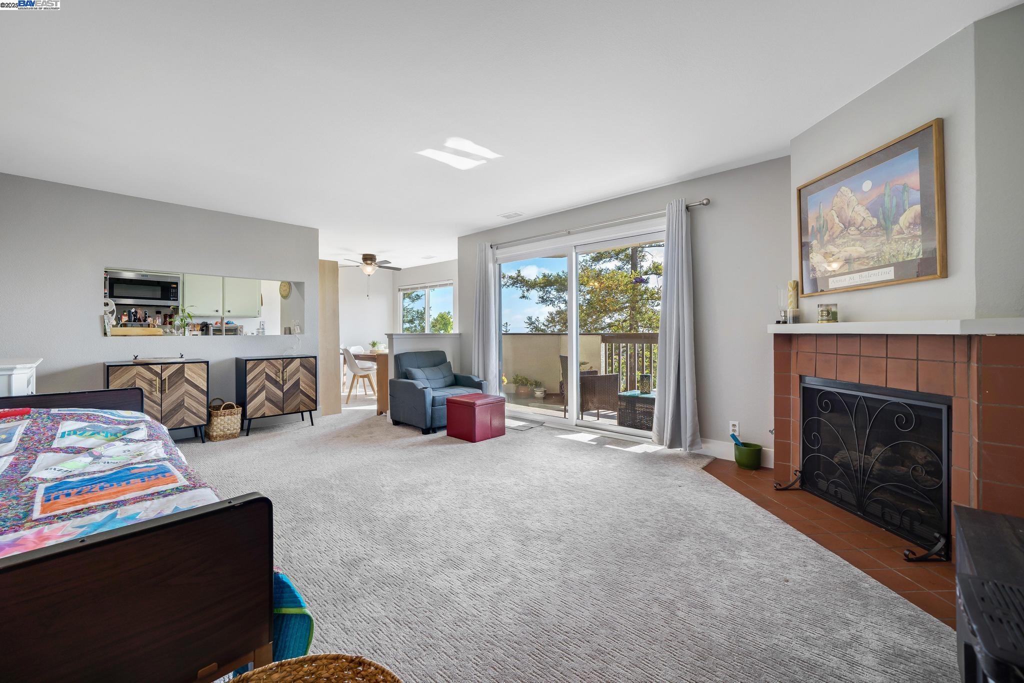 Photo #5: 41105478 Listing 