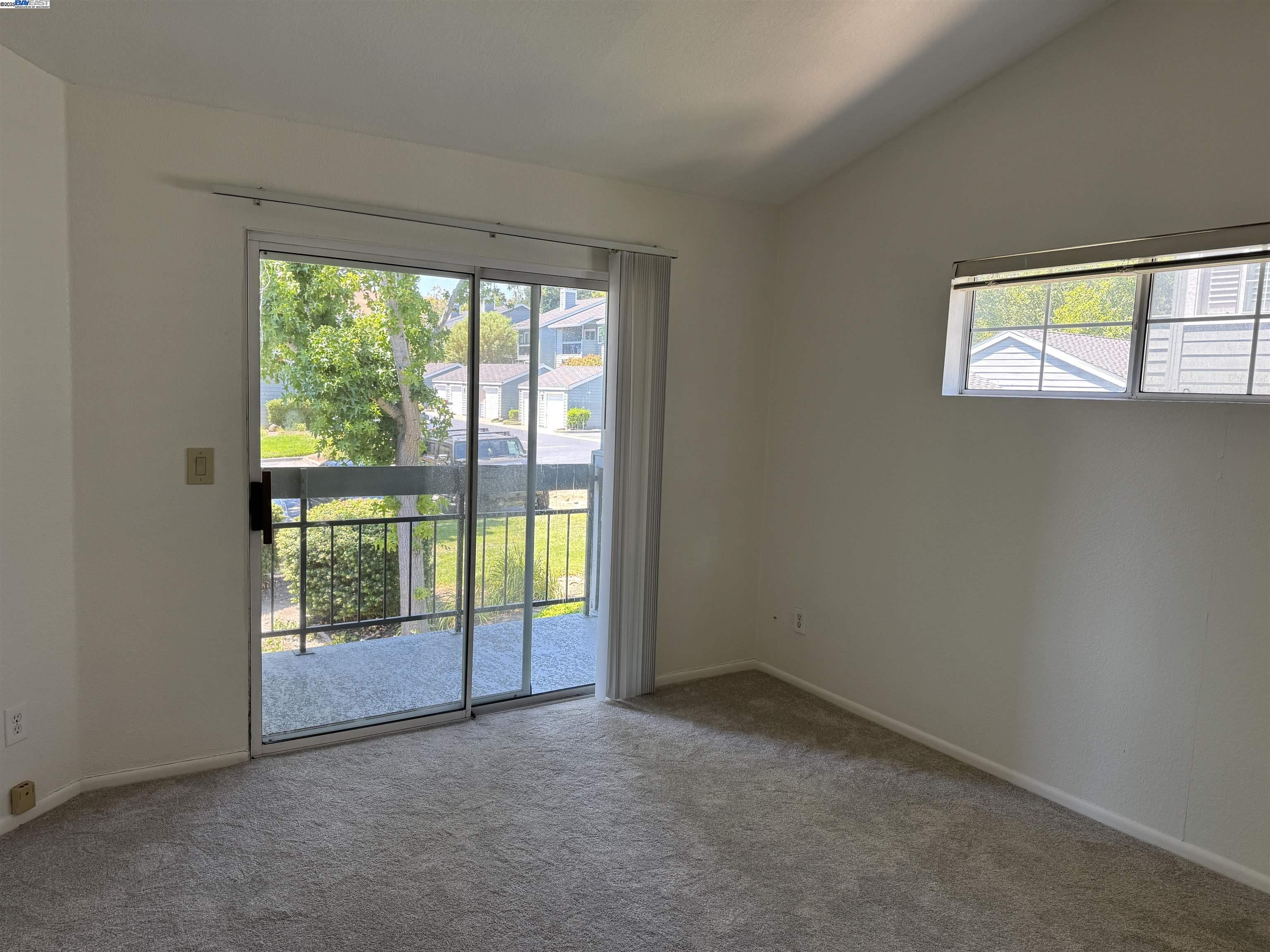 Detail Gallery Image 16 of 16 For 7595 Canyon Meadow Cir #B,  Pleasanton,  CA 94588 - 3 Beds | 2 Baths