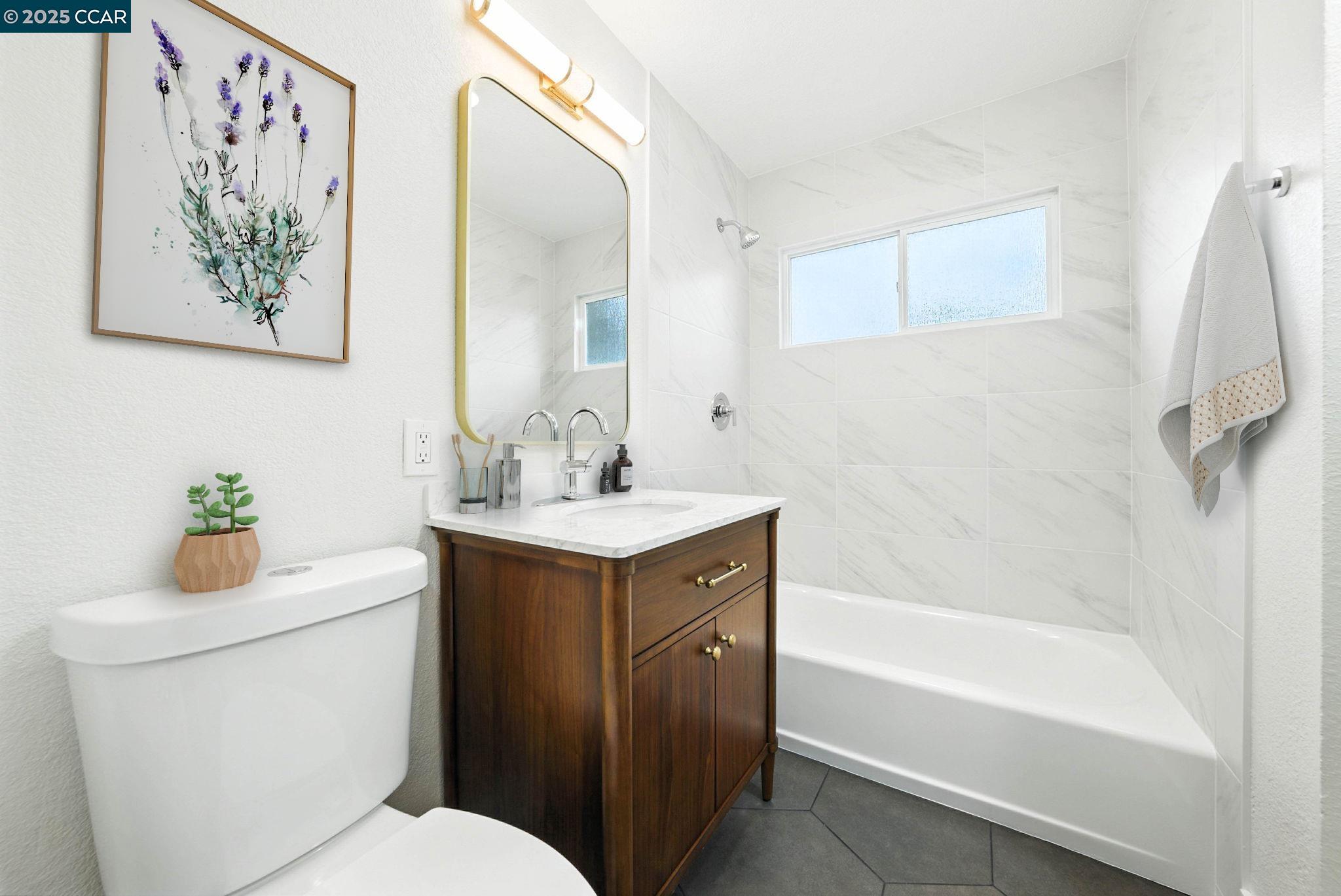 Detail Gallery Image 10 of 24 For 3637 Hazelwood St, Vallejo,  CA 94591 - 3 Beds | 2 Baths