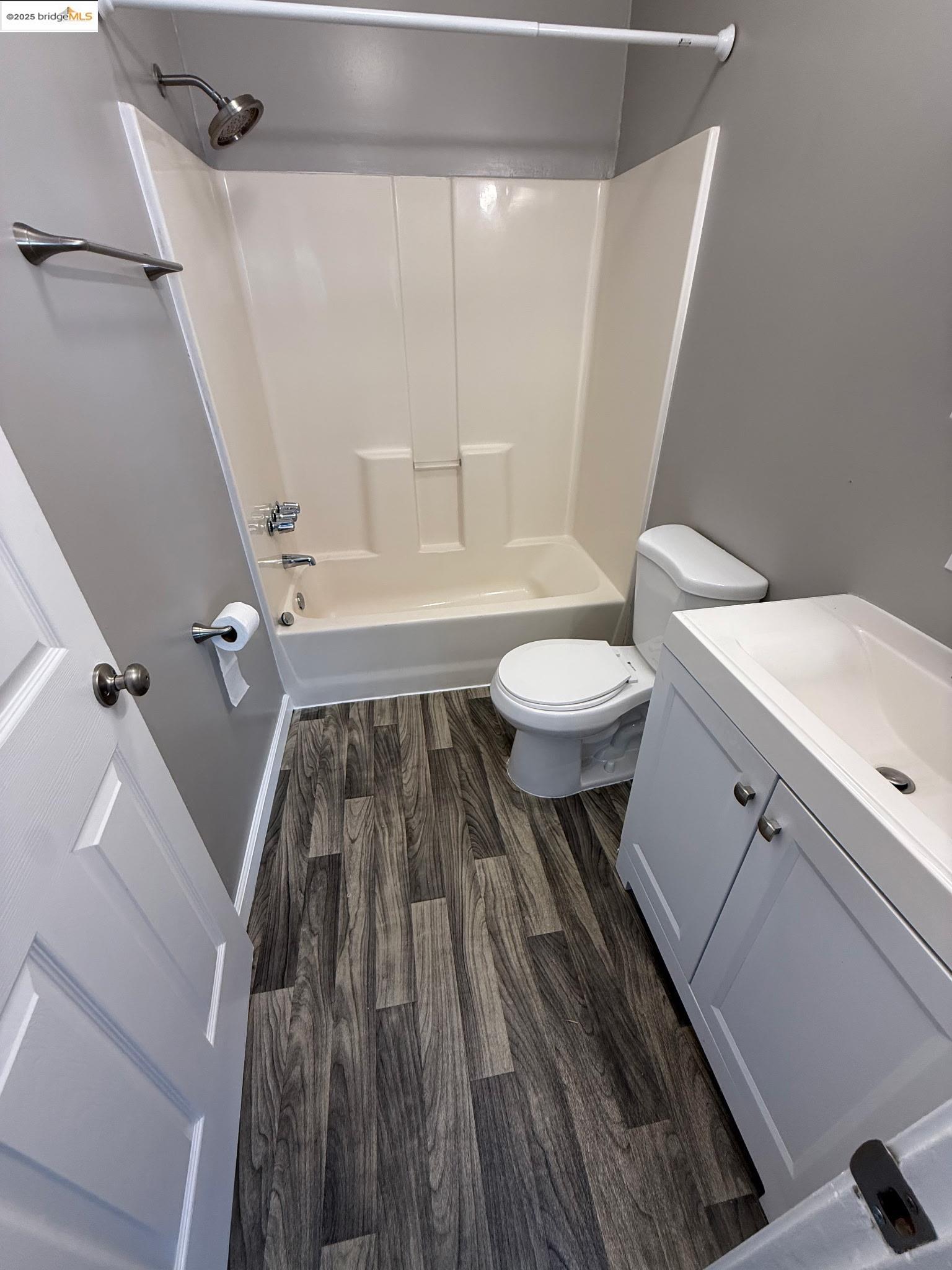 Detail Gallery Image 13 of 14 For 504 W 15th St, Antioch,  CA 94509 - 2 Beds | 1 Baths