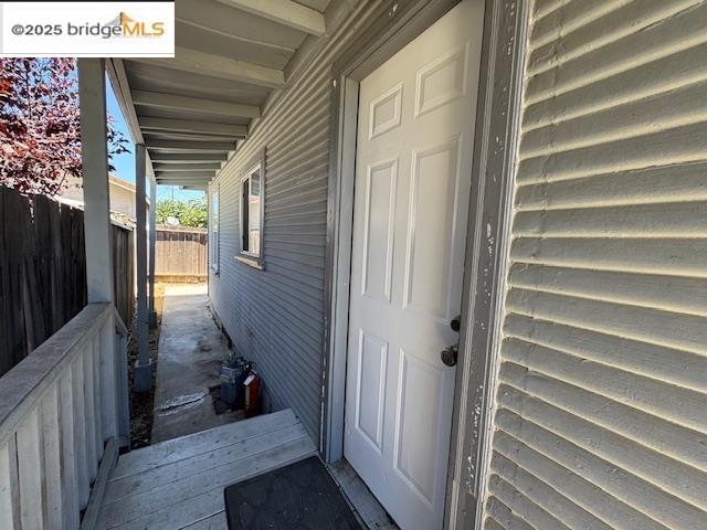 Detail Gallery Image 3 of 14 For 504 W 15th St, Antioch,  CA 94509 - 2 Beds | 1 Baths
