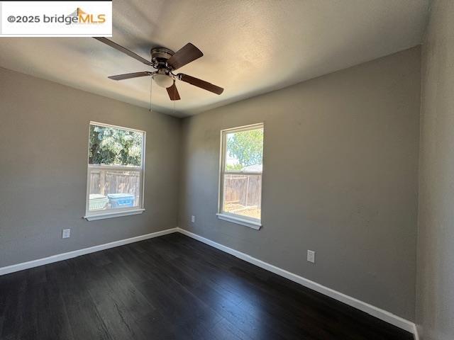 Detail Gallery Image 10 of 14 For 504 W 15th St, Antioch,  CA 94509 - 2 Beds | 1 Baths