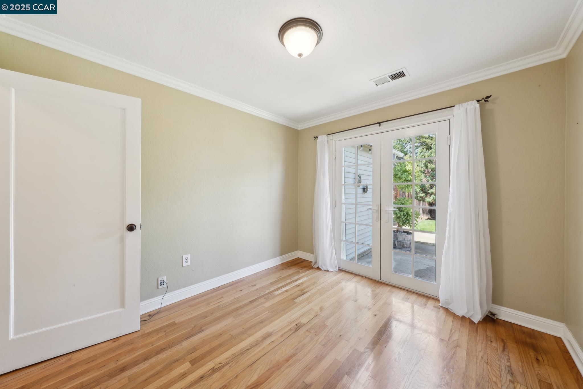 Detail Gallery Image 27 of 40 For 321 F Street, Martinez,  CA 94553-3133 - 3 Beds | 2 Baths