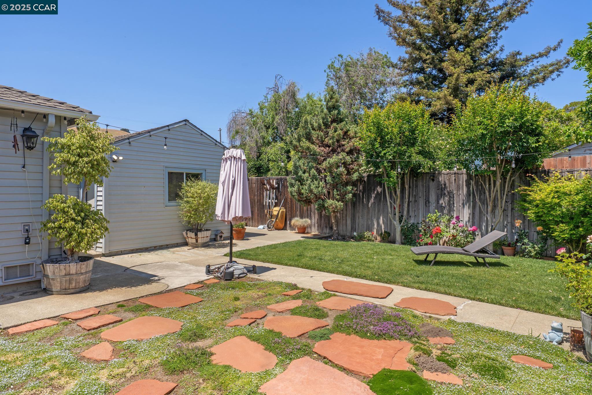 Detail Gallery Image 38 of 40 For 321 F Street, Martinez,  CA 94553-3133 - 3 Beds | 2 Baths