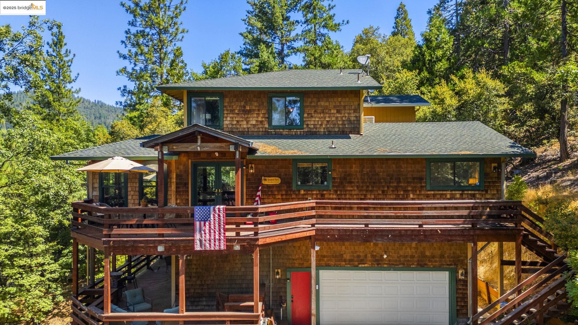 Detail Gallery Image 1 of 36 For 23009 Red Wing Trl, Twain Harte,  CA 95383 - 3 Beds | 3 Baths