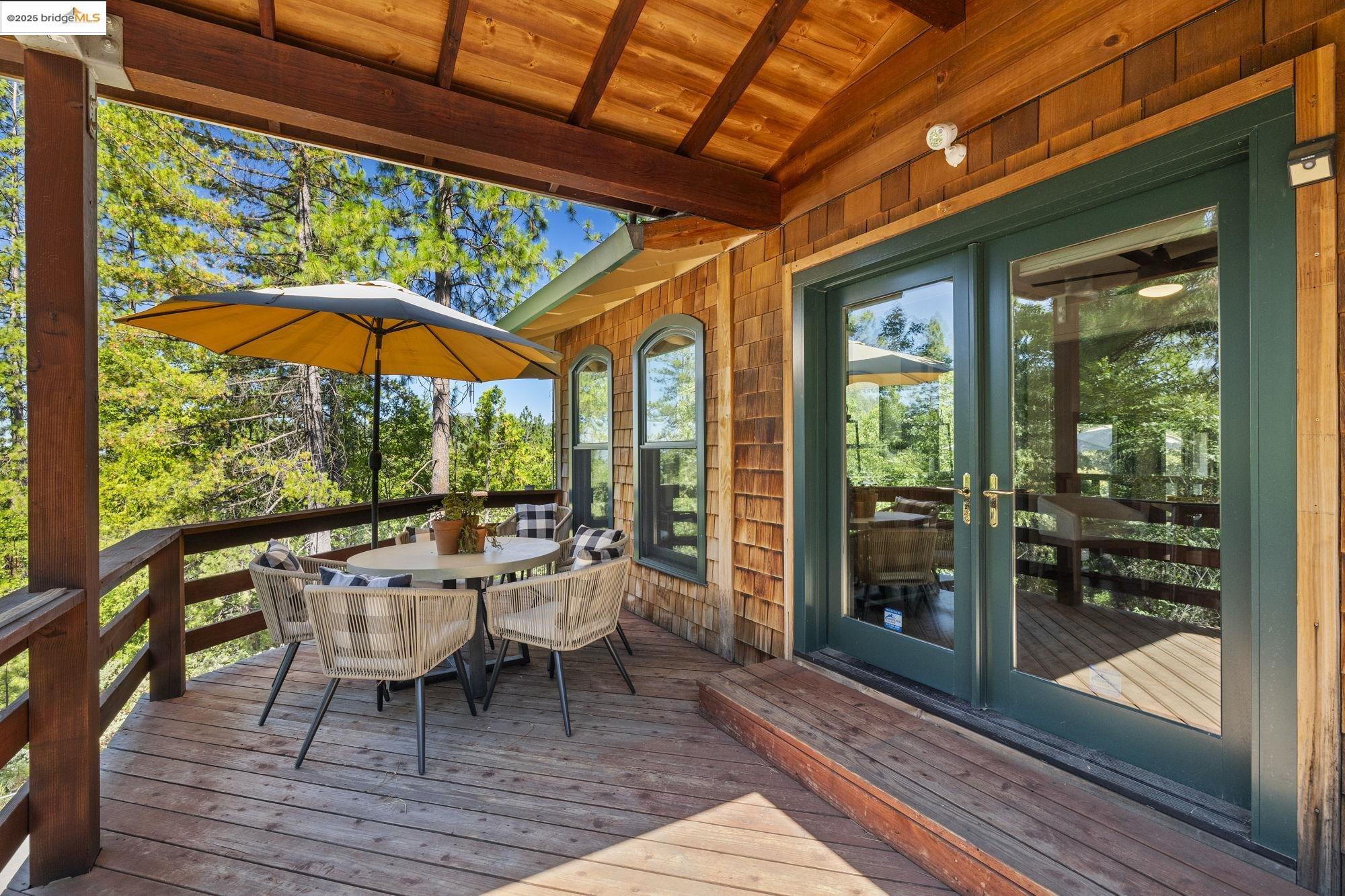 Detail Gallery Image 13 of 36 For 23009 Red Wing Trl, Twain Harte,  CA 95383 - 3 Beds | 3 Baths