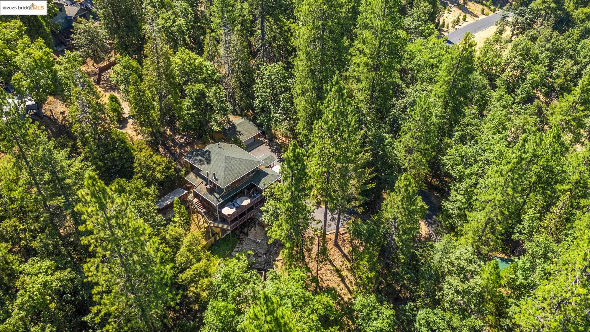 Detail Gallery Image 32 of 36 For 23009 Red Wing Trl, Twain Harte,  CA 95383 - 3 Beds | 3 Baths