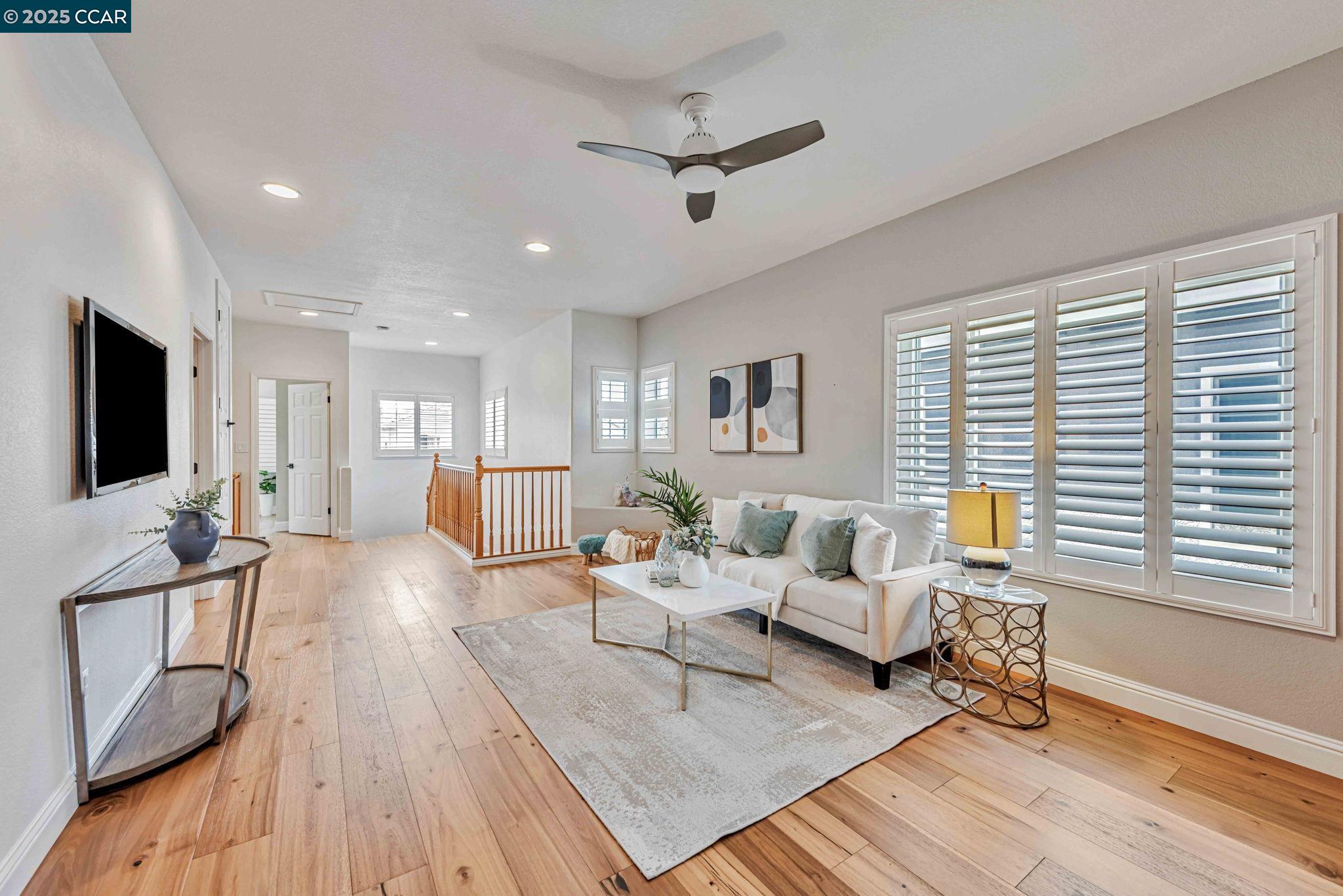 Detail Gallery Image 17 of 48 For 122 Claremont Crest Ct, San Ramon,  CA 94583 - 4 Beds | 2/1 Baths