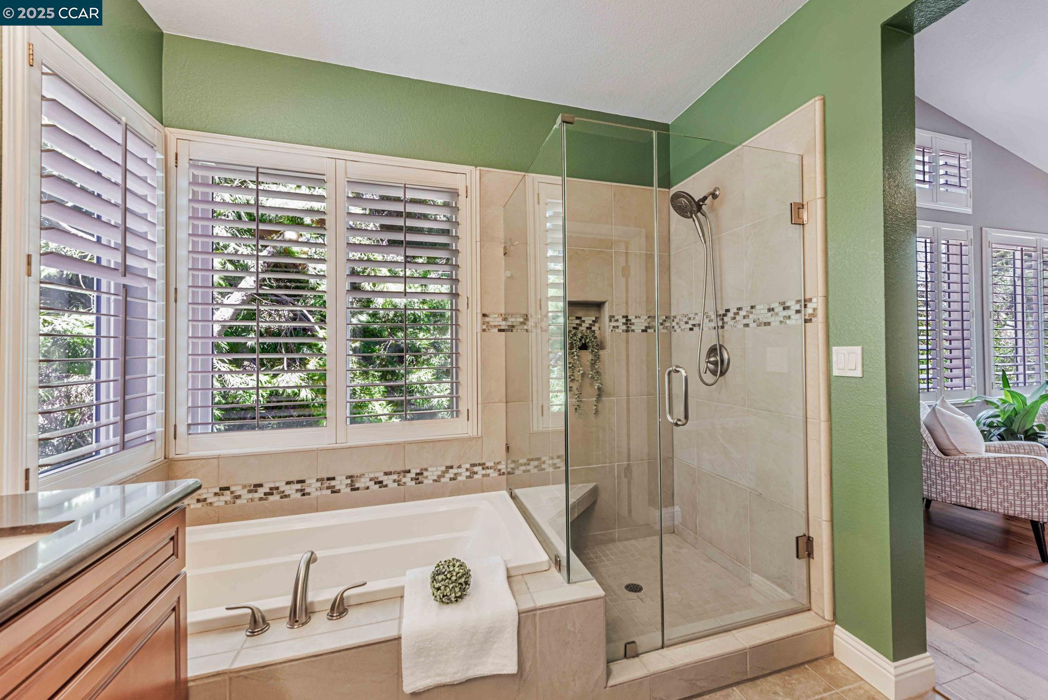 Detail Gallery Image 32 of 48 For 122 Claremont Crest Ct, San Ramon,  CA 94583 - 4 Beds | 2/1 Baths