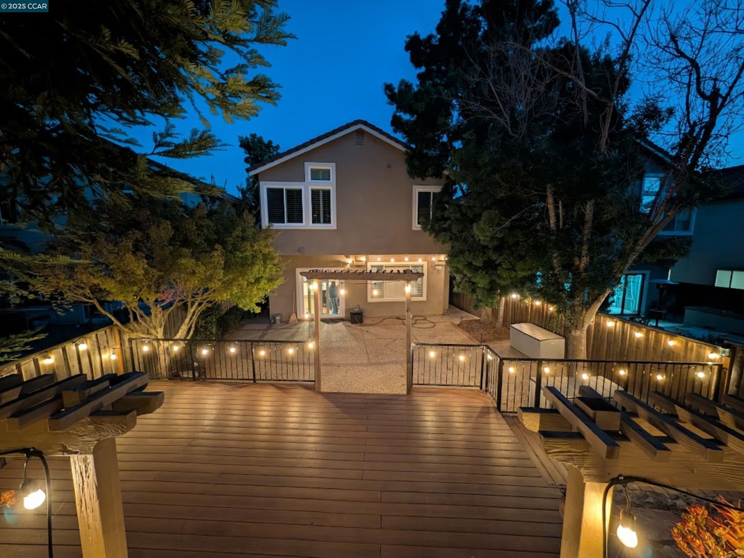 Detail Gallery Image 45 of 48 For 122 Claremont Crest Ct, San Ramon,  CA 94583 - 4 Beds | 2/1 Baths