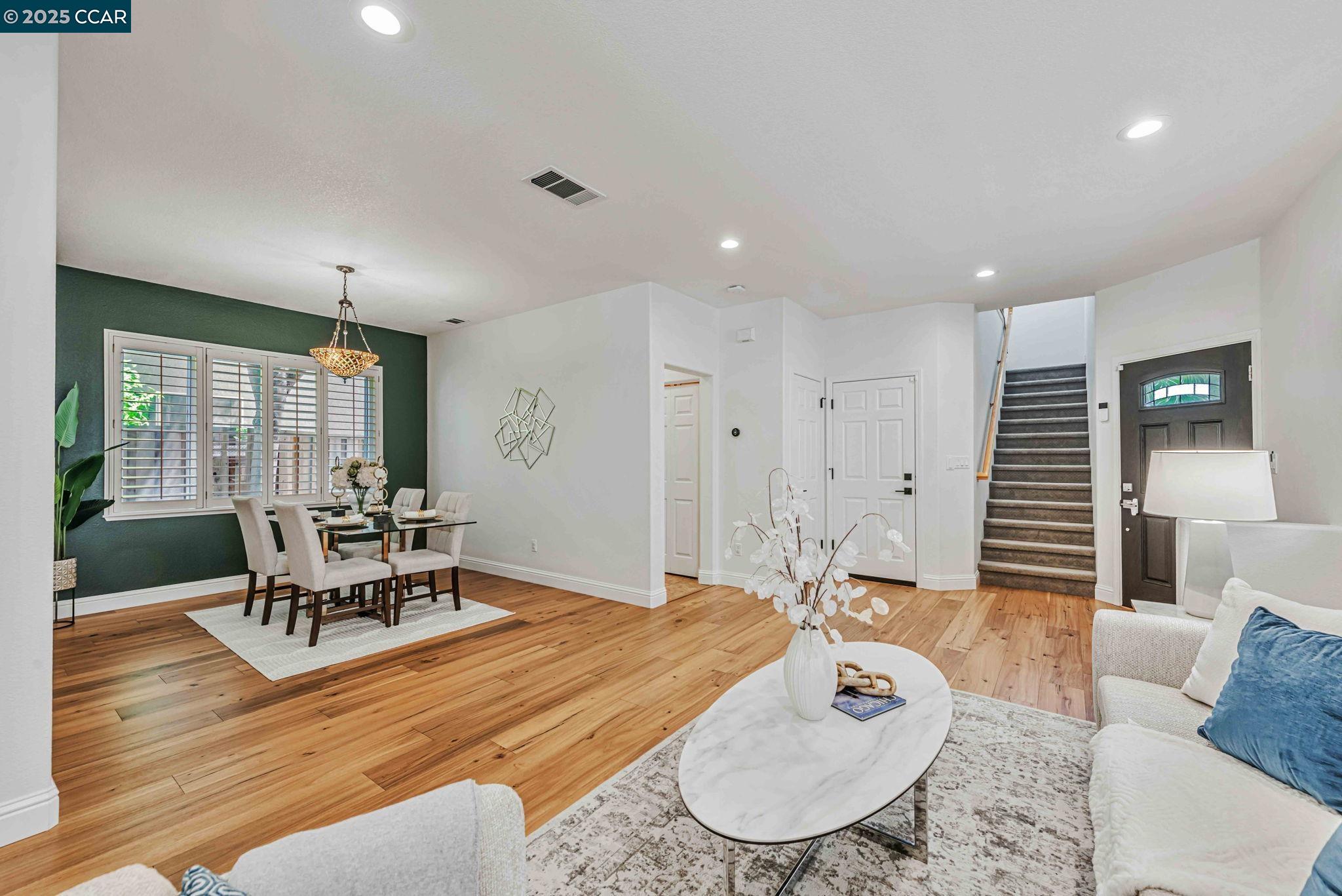 Detail Gallery Image 6 of 48 For 122 Claremont Crest Ct, San Ramon,  CA 94583 - 4 Beds | 2/1 Baths