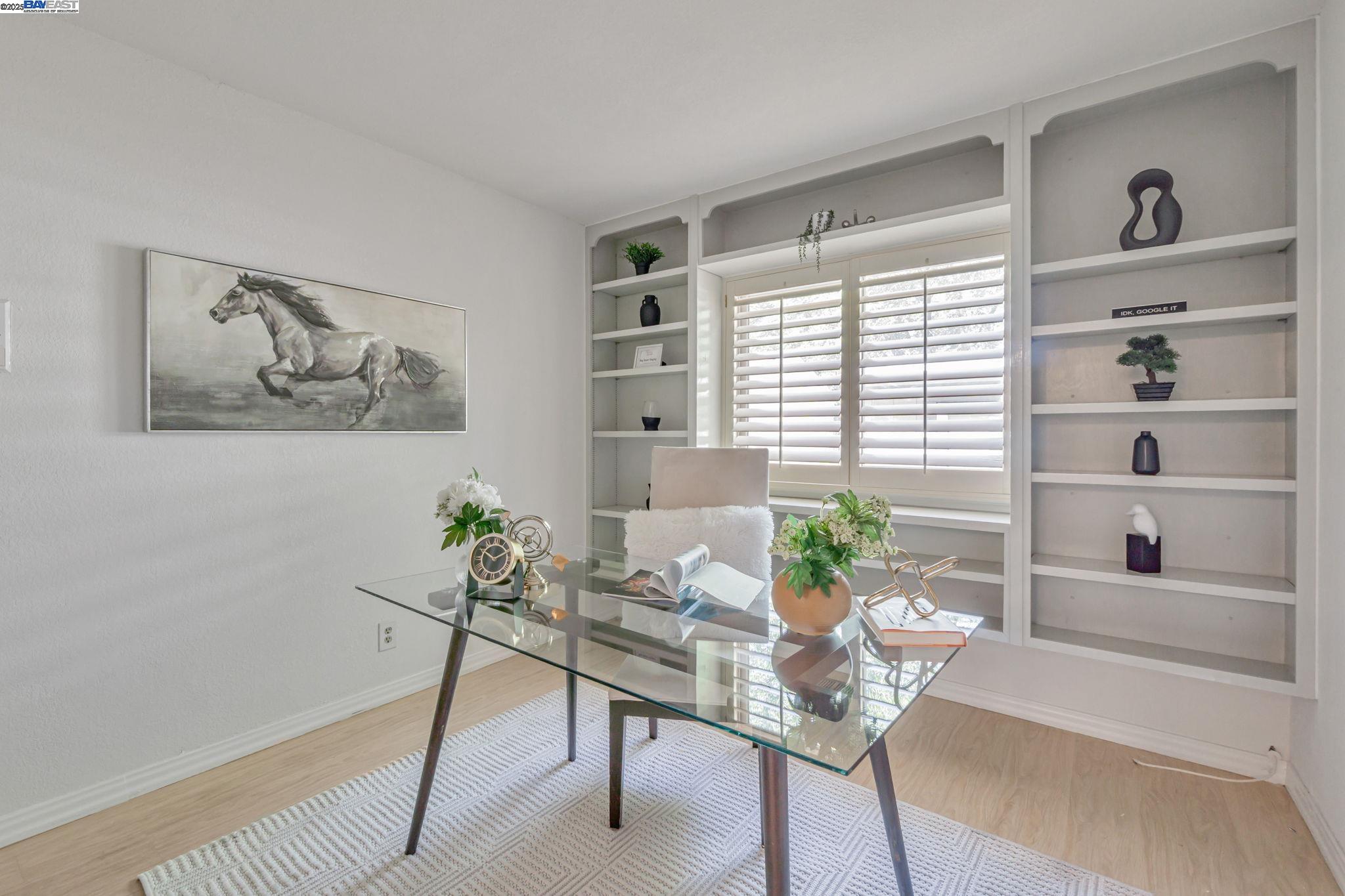 Detail Gallery Image 17 of 48 For 52 Mainprice Ct, San Ramon,  CA 94583-2529 - 4 Beds | 3/1 Baths