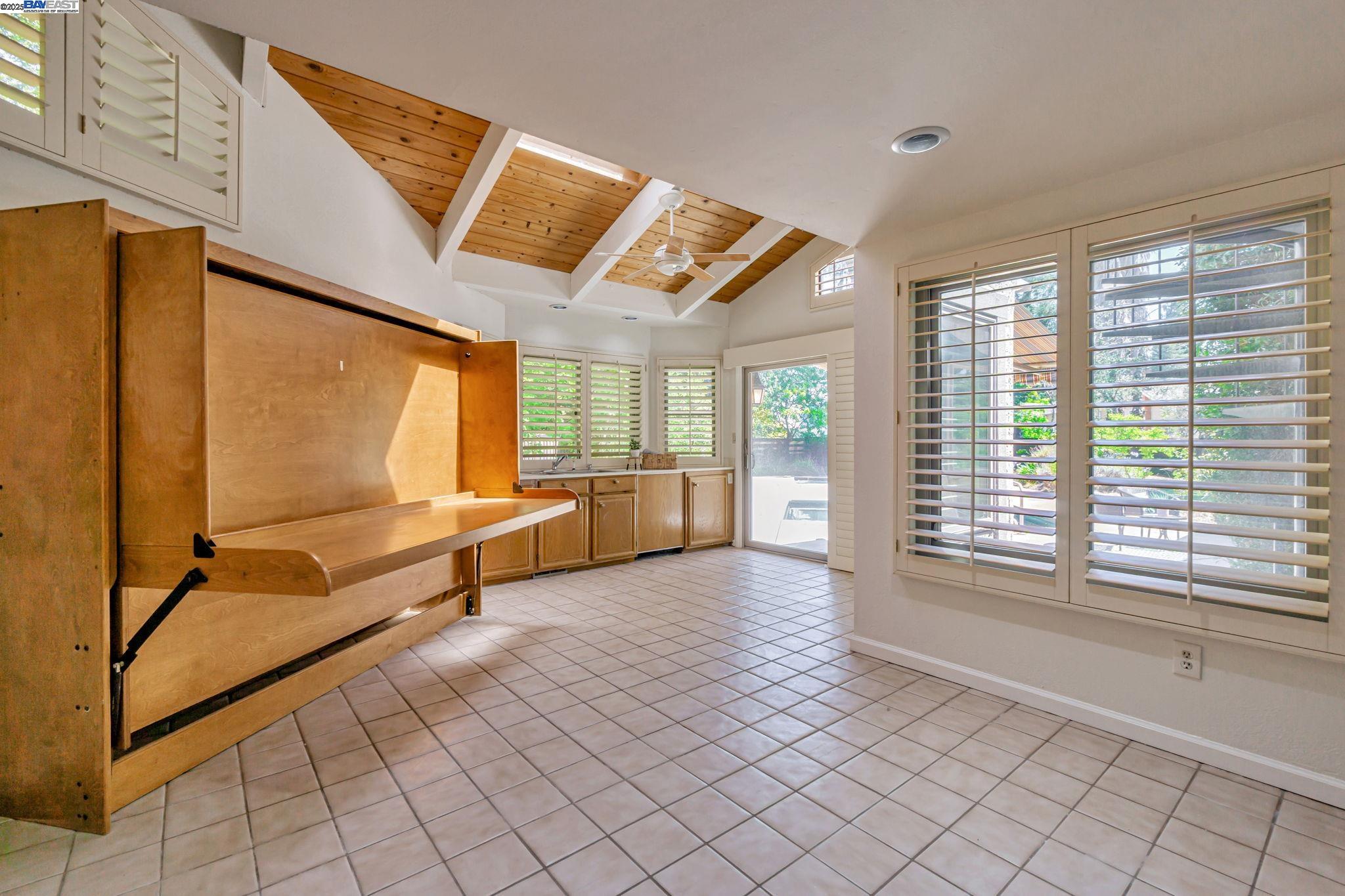 Detail Gallery Image 25 of 48 For 52 Mainprice Ct, San Ramon,  CA 94583-2529 - 4 Beds | 3/1 Baths