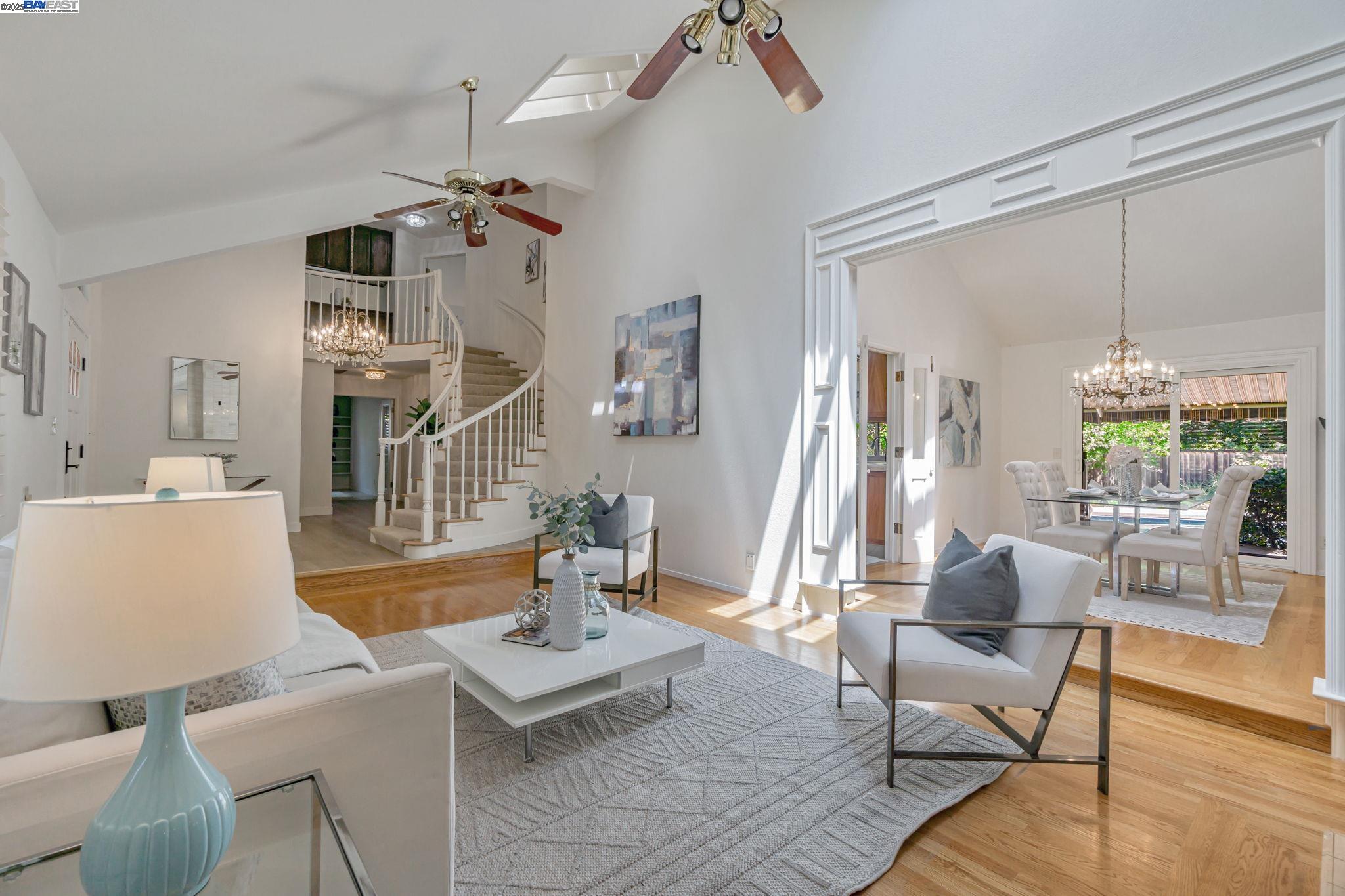 Detail Gallery Image 5 of 48 For 52 Mainprice Ct, San Ramon,  CA 94583-2529 - 4 Beds | 3/1 Baths