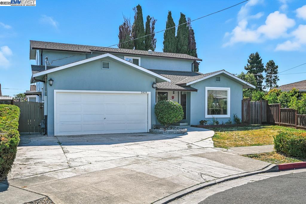 Detail Gallery Image 2 of 60 For 3419 Del Valle Cir, San Leandro,  CA 94578 - 5 Beds | 3 Baths