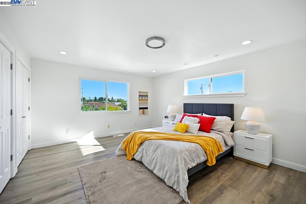 Detail Gallery Image 36 of 60 For 3419 Del Valle Cir, San Leandro,  CA 94578 - 5 Beds | 3 Baths