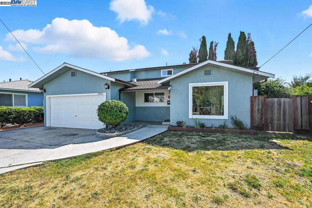 Detail Gallery Image 5 of 60 For 3419 Del Valle Cir, San Leandro,  CA 94578 - 5 Beds | 3 Baths