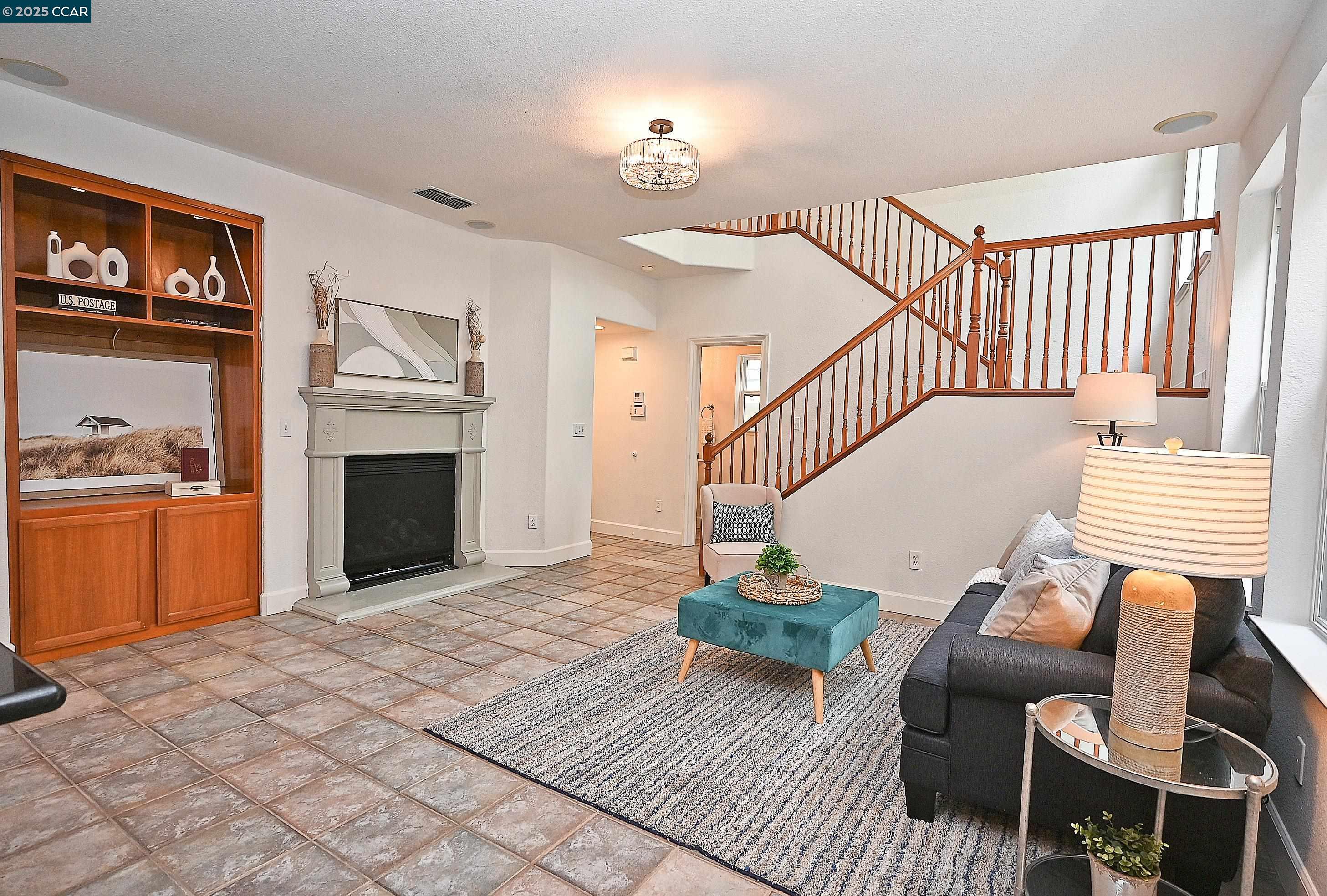 Detail Gallery Image 20 of 56 For 139 Camden Lane, Hercules,  CA 94547 - 4 Beds | 2/1 Baths