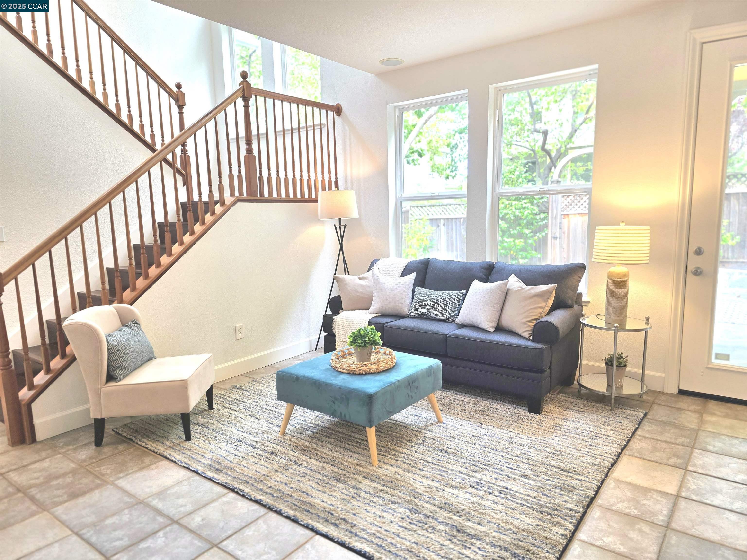 Detail Gallery Image 23 of 56 For 139 Camden Lane, Hercules,  CA 94547 - 4 Beds | 2/1 Baths