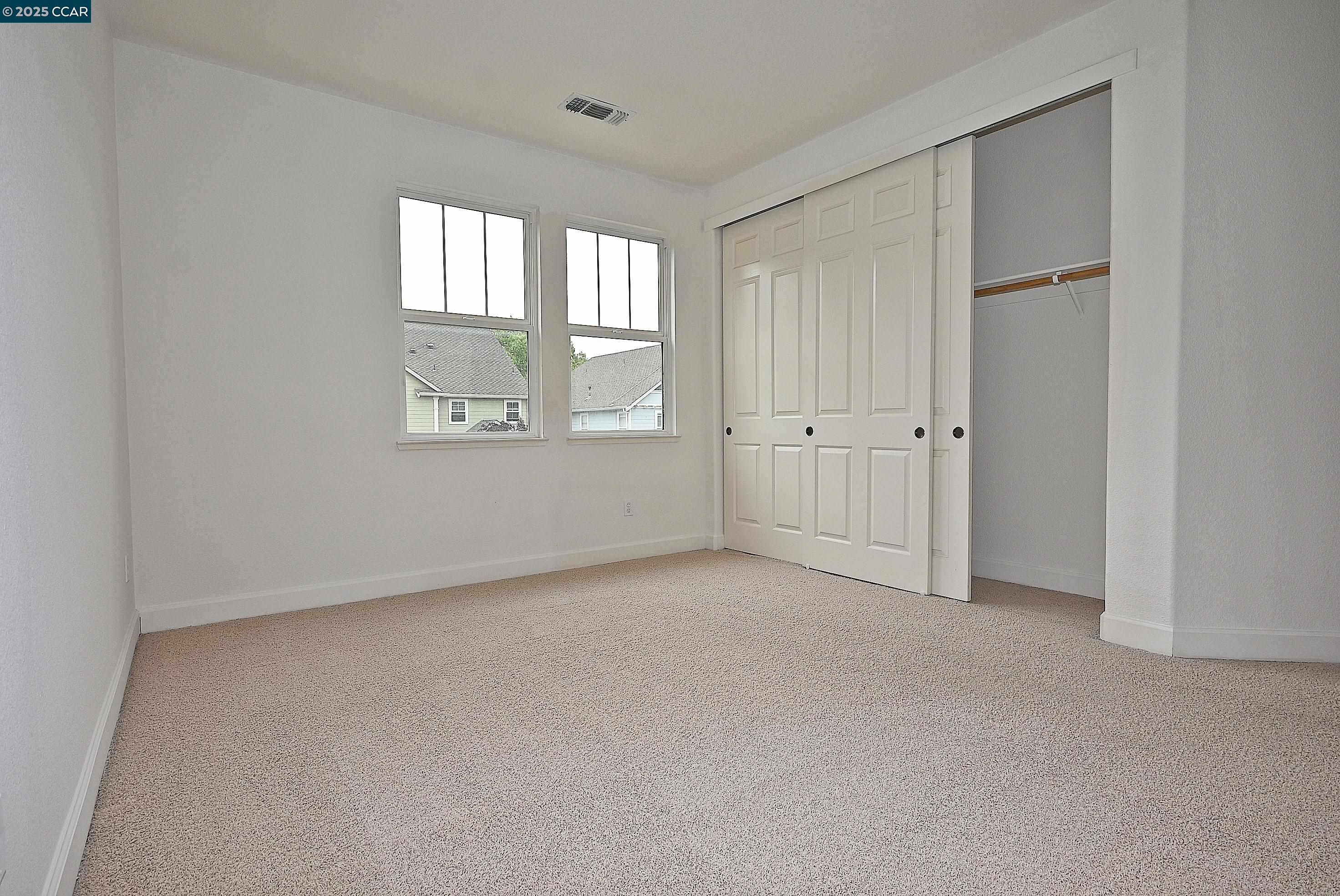 Detail Gallery Image 30 of 56 For 139 Camden Lane, Hercules,  CA 94547 - 4 Beds | 2/1 Baths