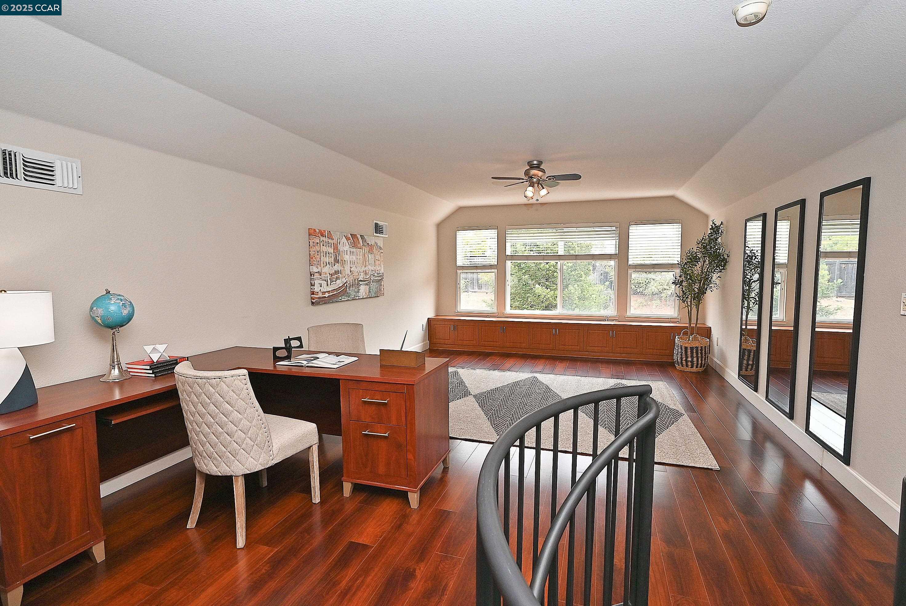 Detail Gallery Image 40 of 56 For 139 Camden Lane, Hercules,  CA 94547 - 4 Beds | 2/1 Baths