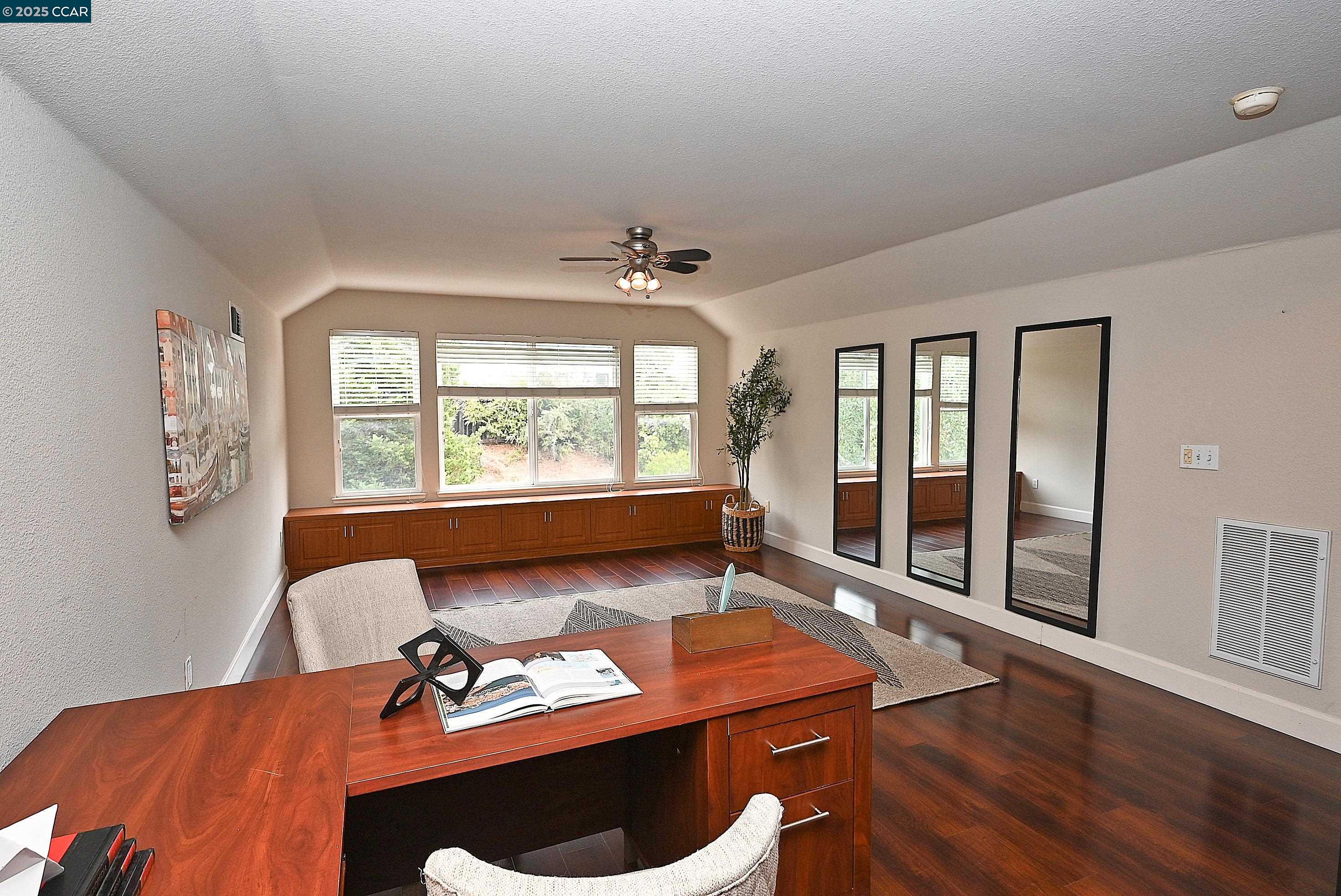 Detail Gallery Image 41 of 56 For 139 Camden Lane, Hercules,  CA 94547 - 4 Beds | 2/1 Baths