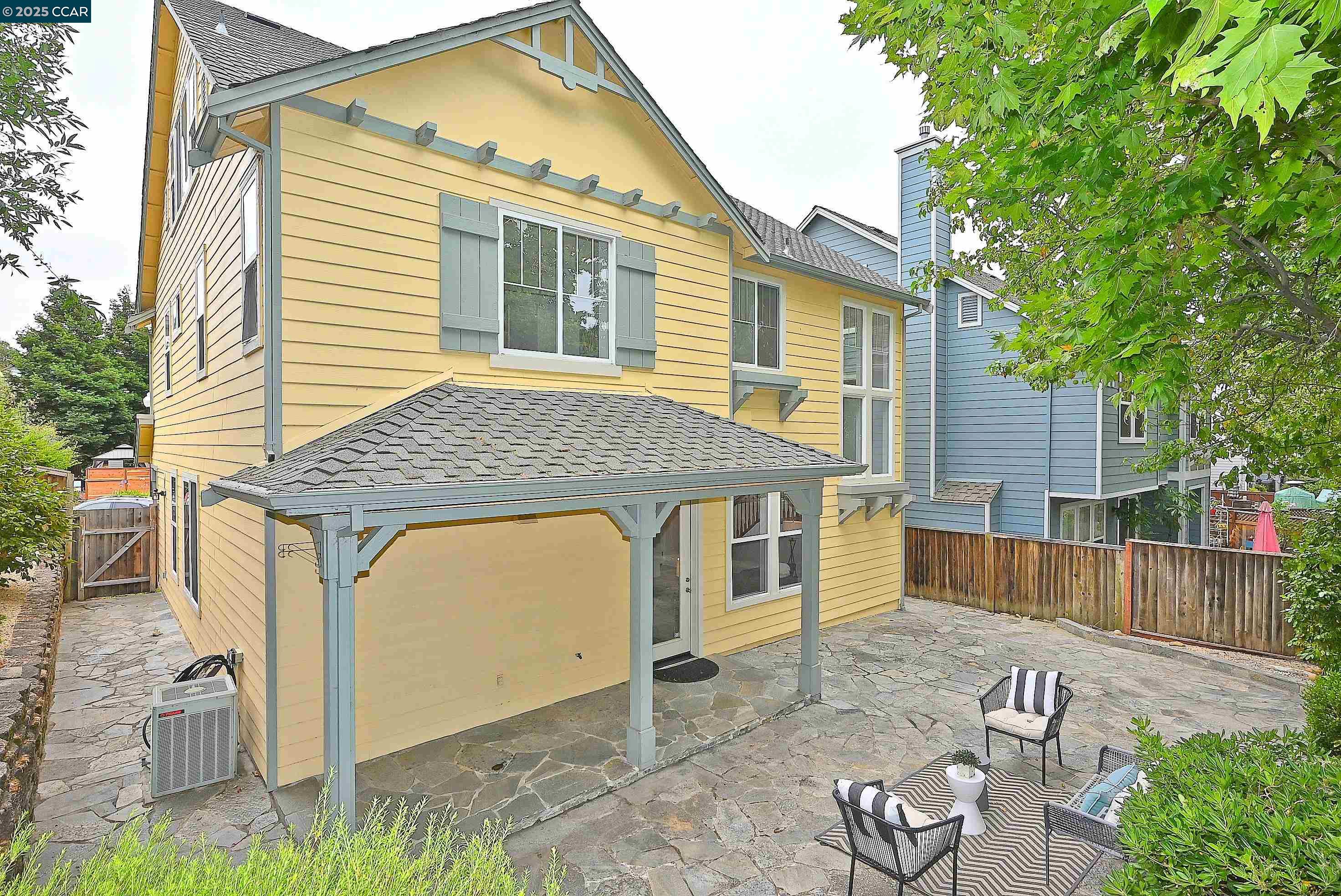 Detail Gallery Image 50 of 56 For 139 Camden Lane, Hercules,  CA 94547 - 4 Beds | 2/1 Baths