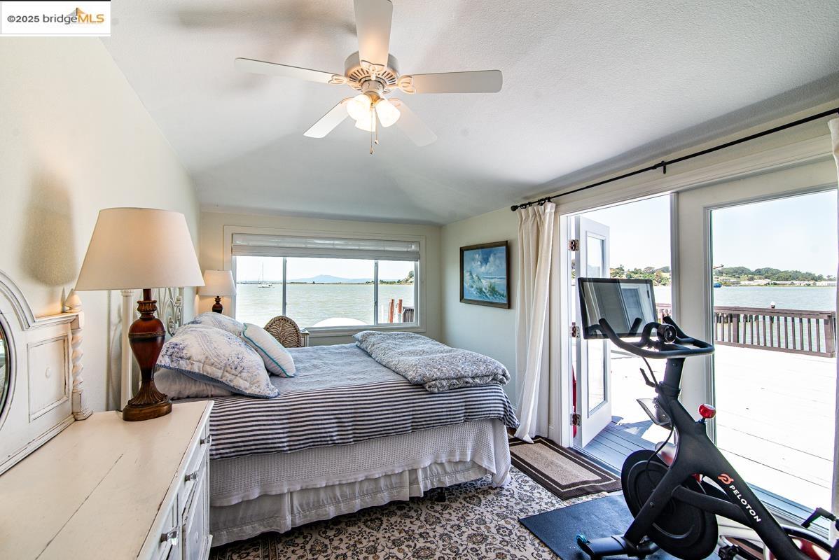 8 Sandy Beach Road