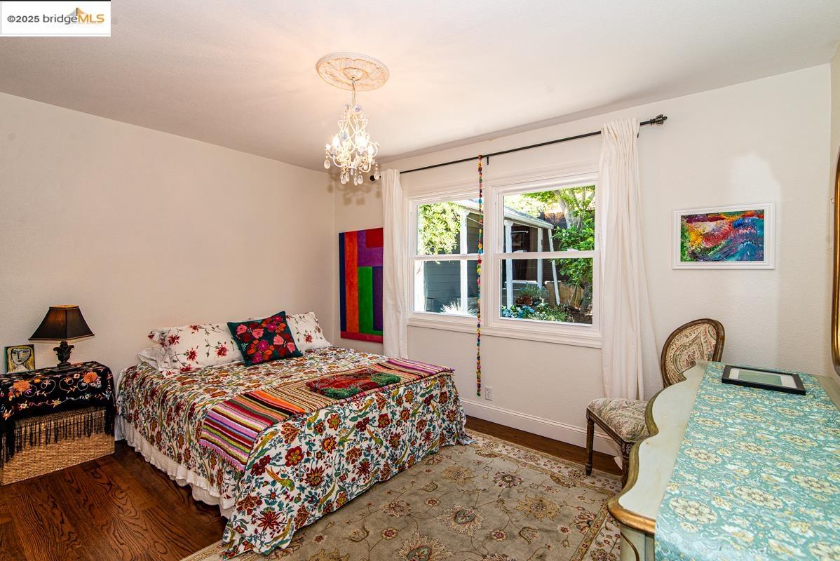 8 Sandy Beach Road