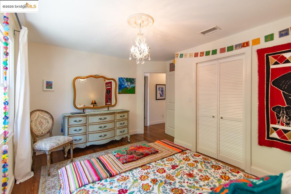 8 Sandy Beach Road