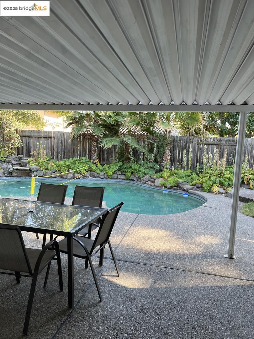 Detail Gallery Image 21 of 32 For 868 Florin Rd, Sacramento,  CA 95831 - 4 Beds | 3 Baths