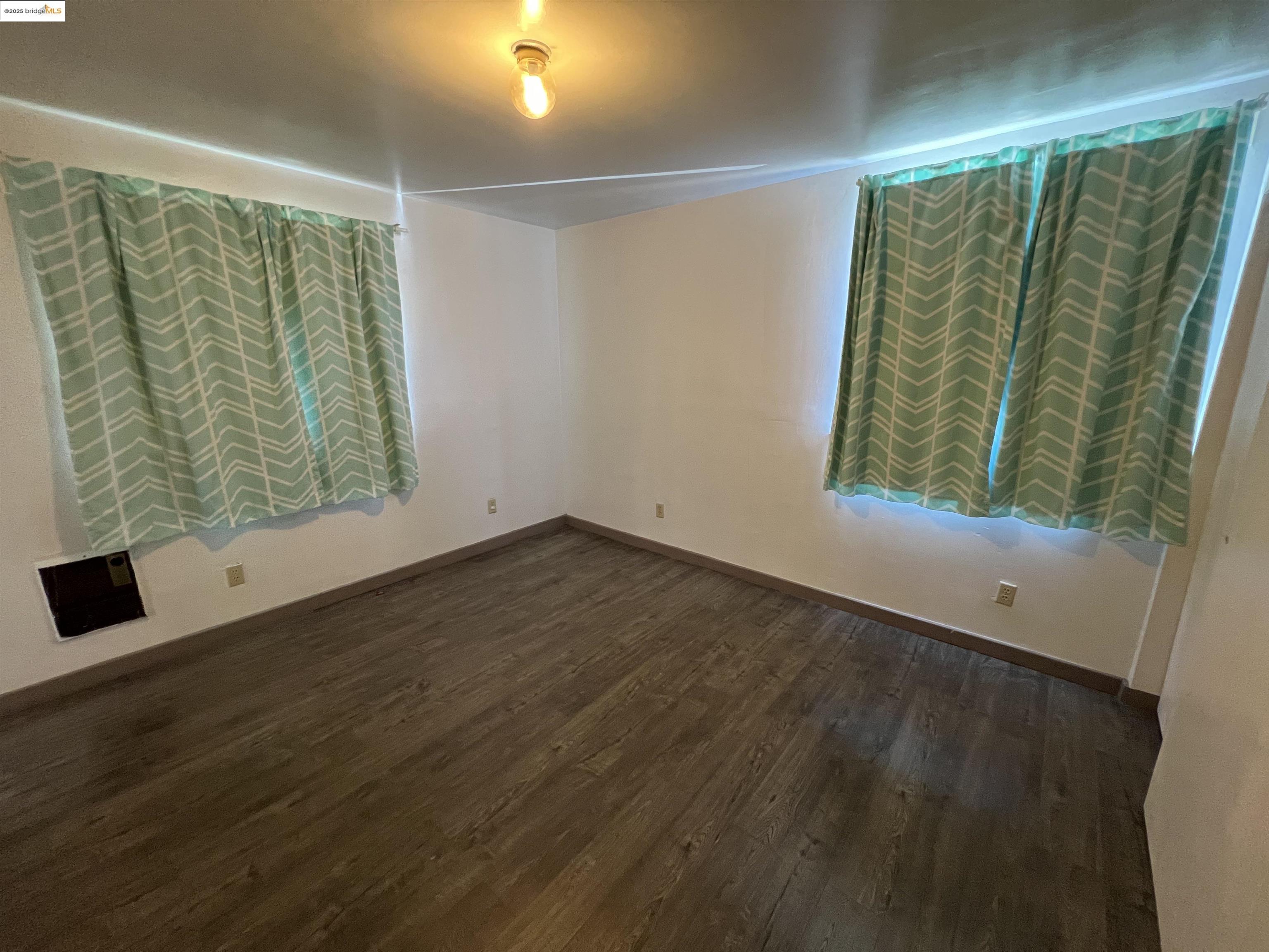 Detail Gallery Image 17 of 27 For 3064 Curran Ave, Oakland,  CA 94602 - – Beds | – Baths
