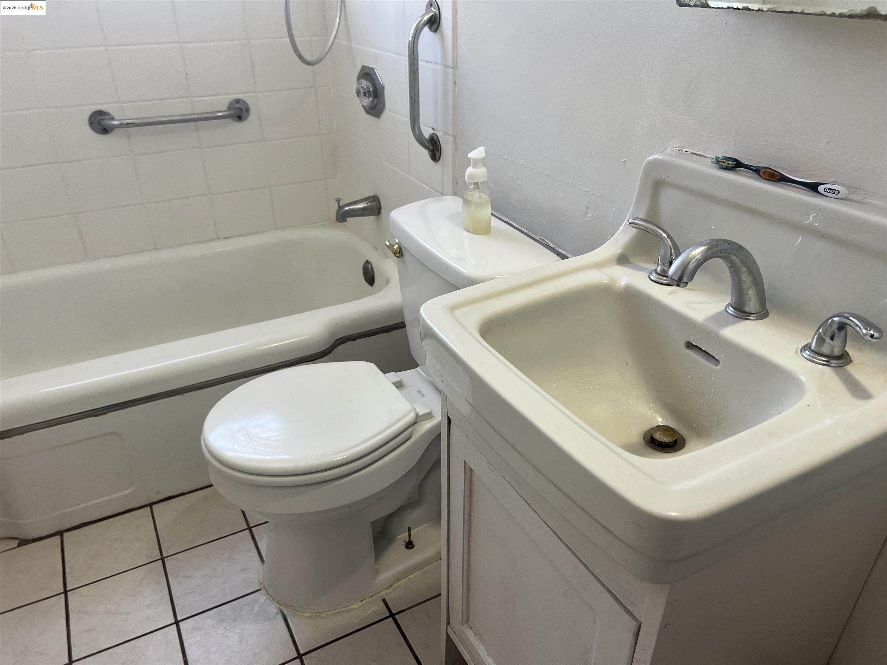 Detail Gallery Image 20 of 27 For 3064 Curran Ave, Oakland,  CA 94602 - – Beds | – Baths