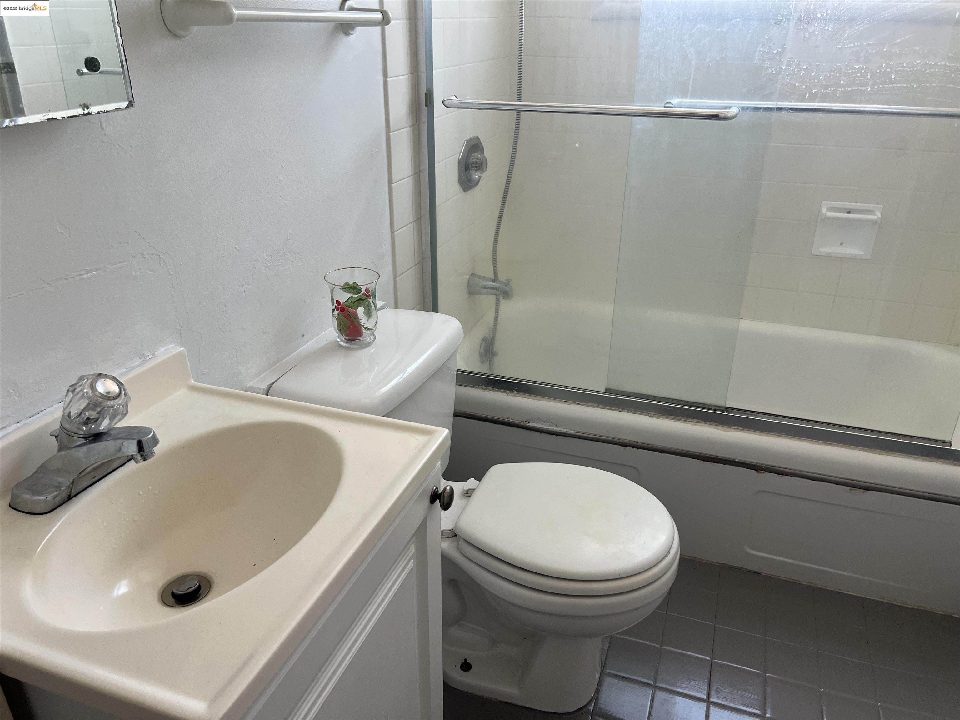 Detail Gallery Image 21 of 27 For 3064 Curran Ave, Oakland,  CA 94602 - – Beds | – Baths