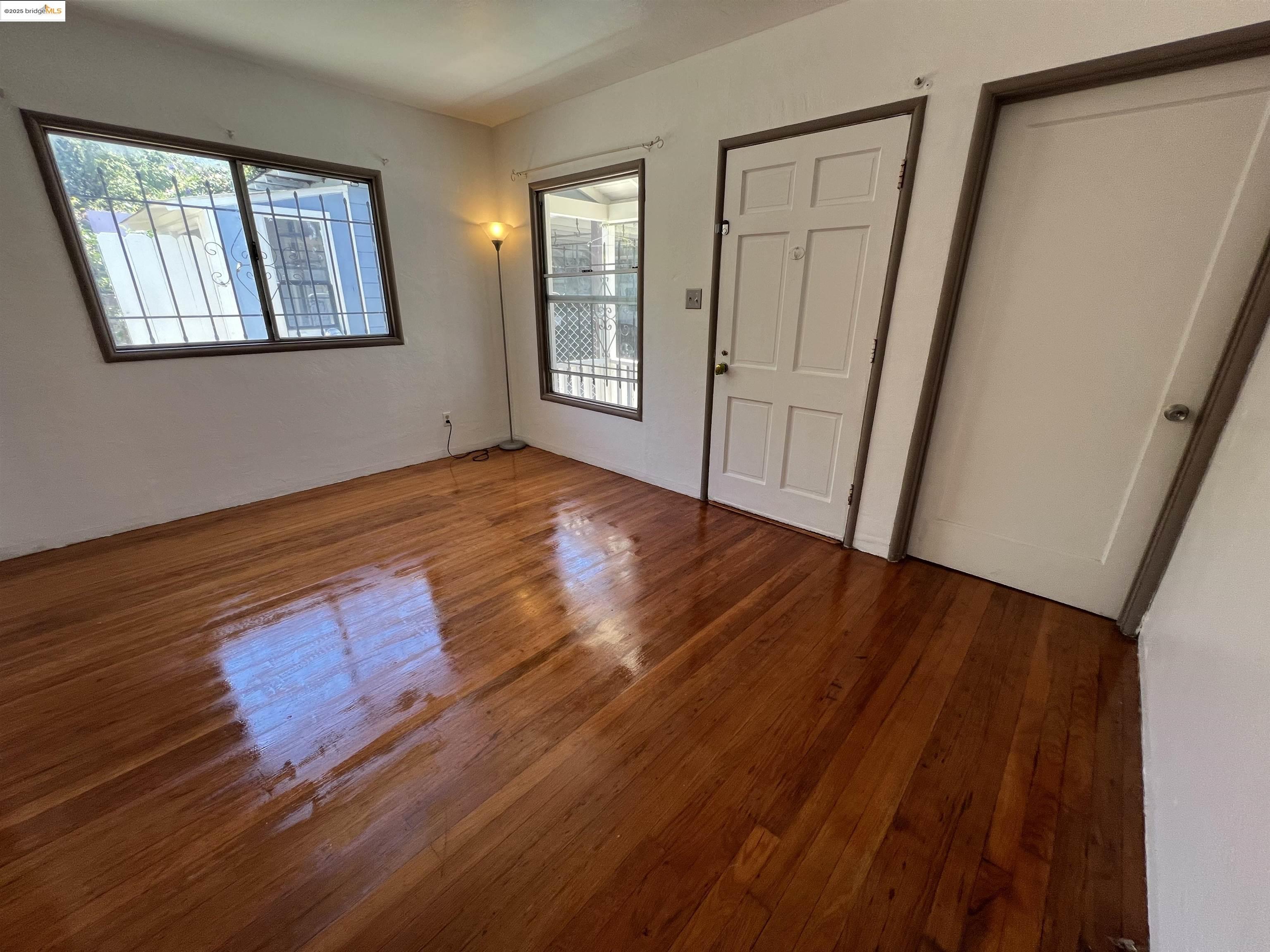 Detail Gallery Image 7 of 27 For 3064 Curran Ave, Oakland,  CA 94602 - – Beds | – Baths